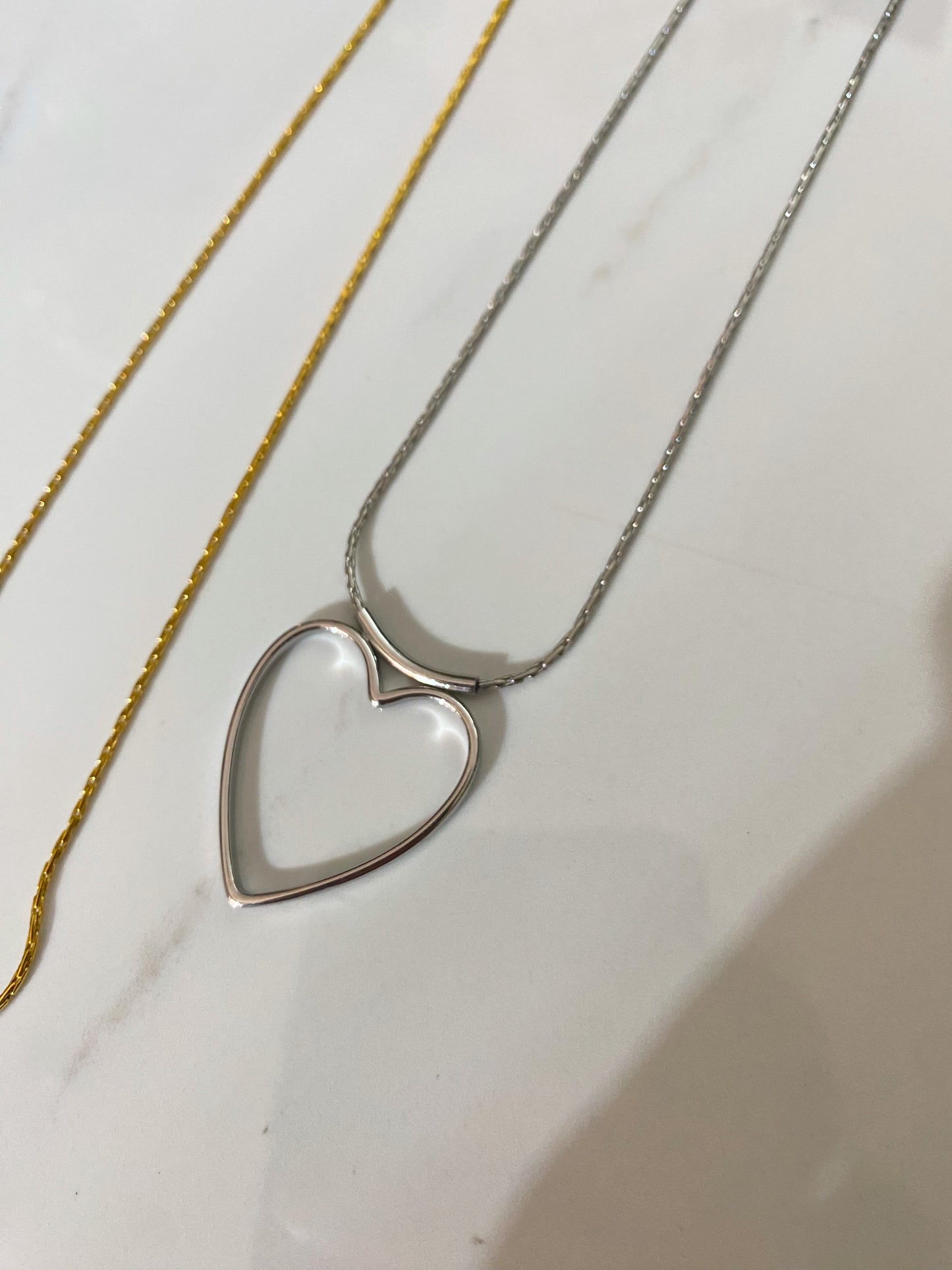collana Cuore profilo
