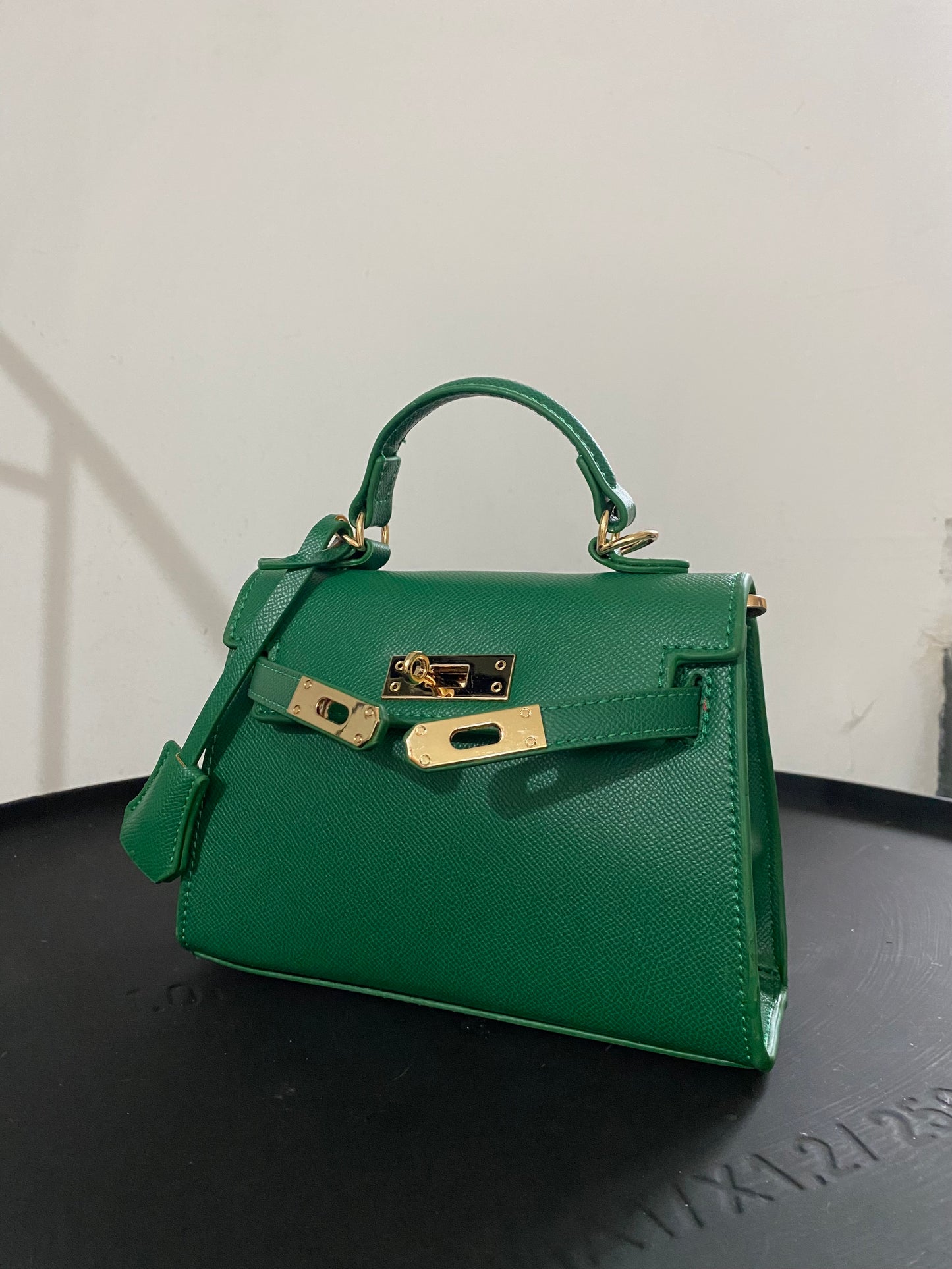 Kelly mini size