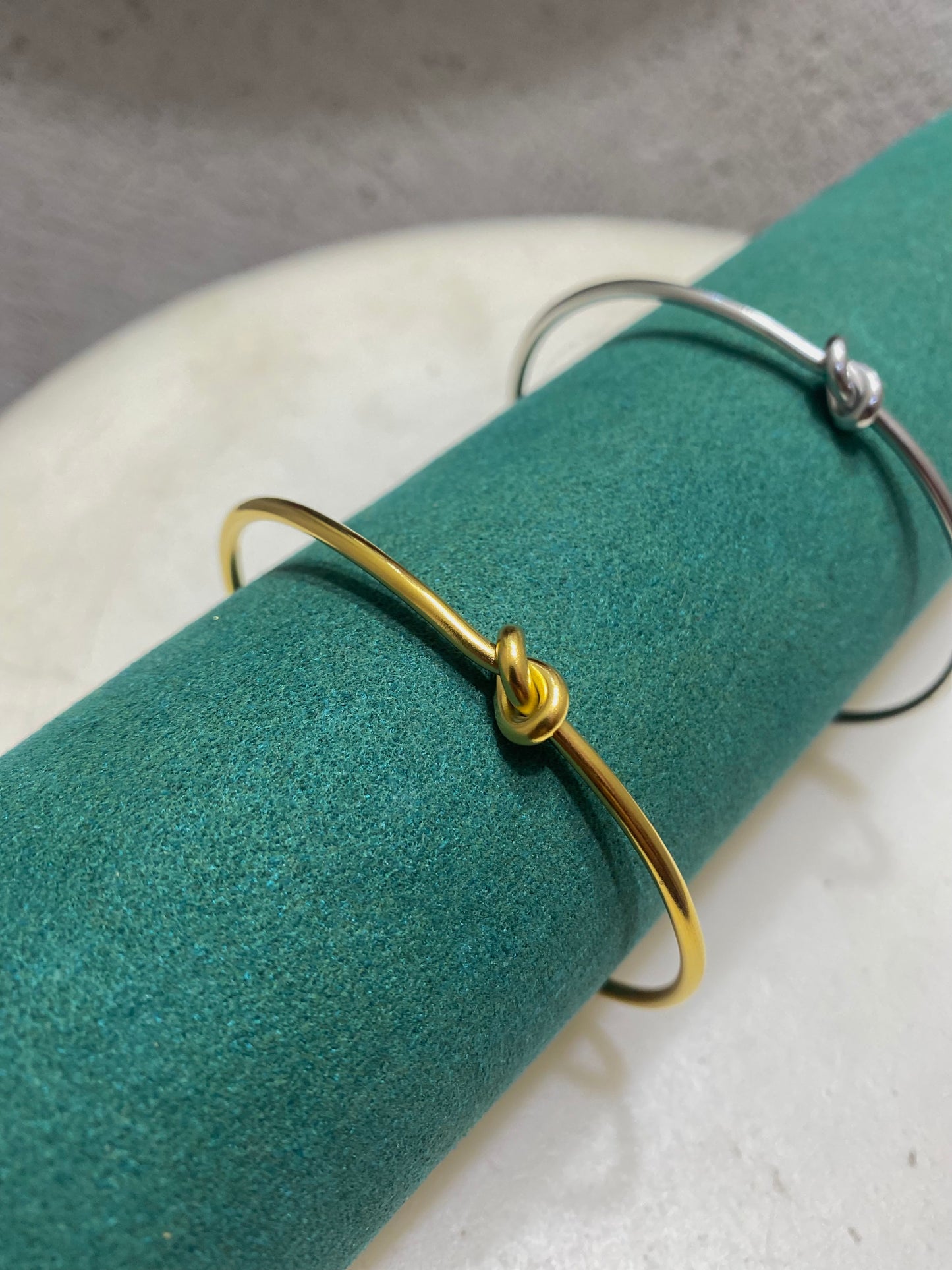 Bracciale rigido Nodo
