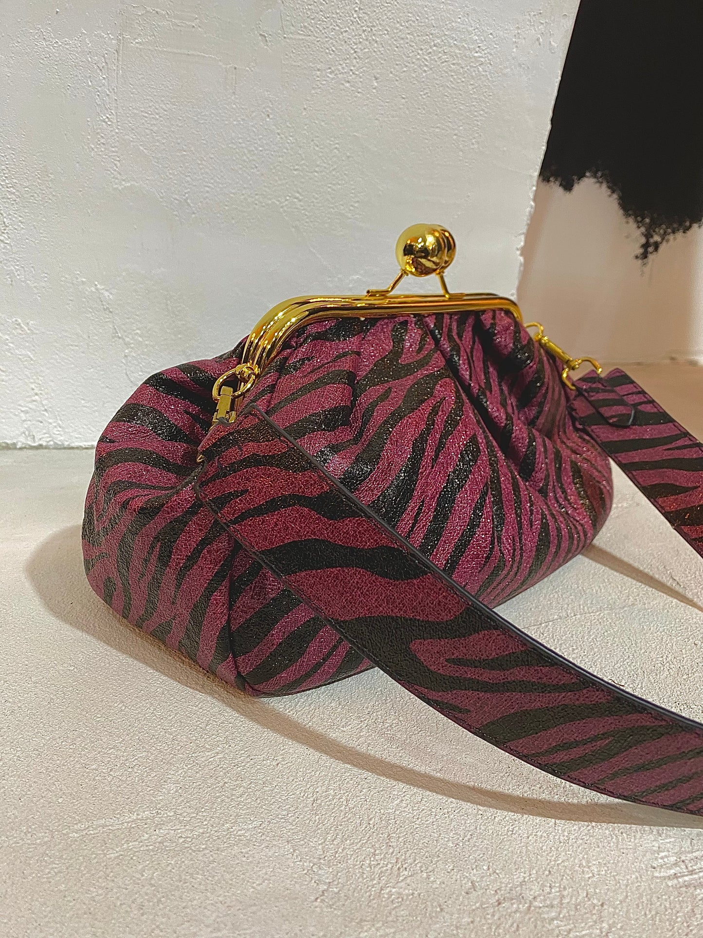 Clutch Zebra