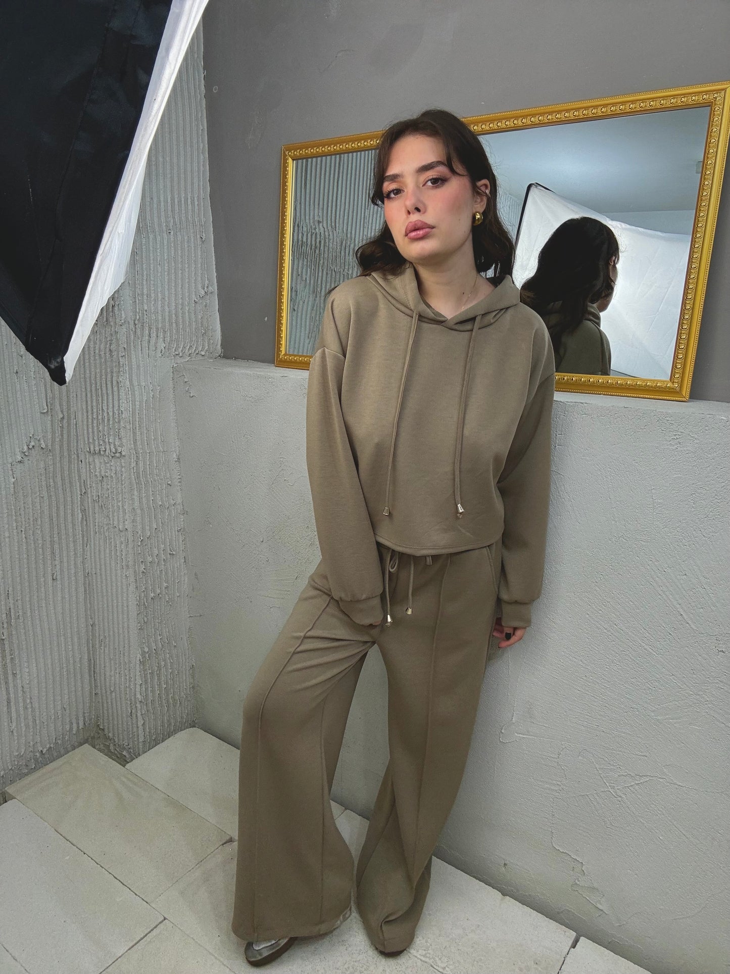 NEW COLLECTION Tuta City