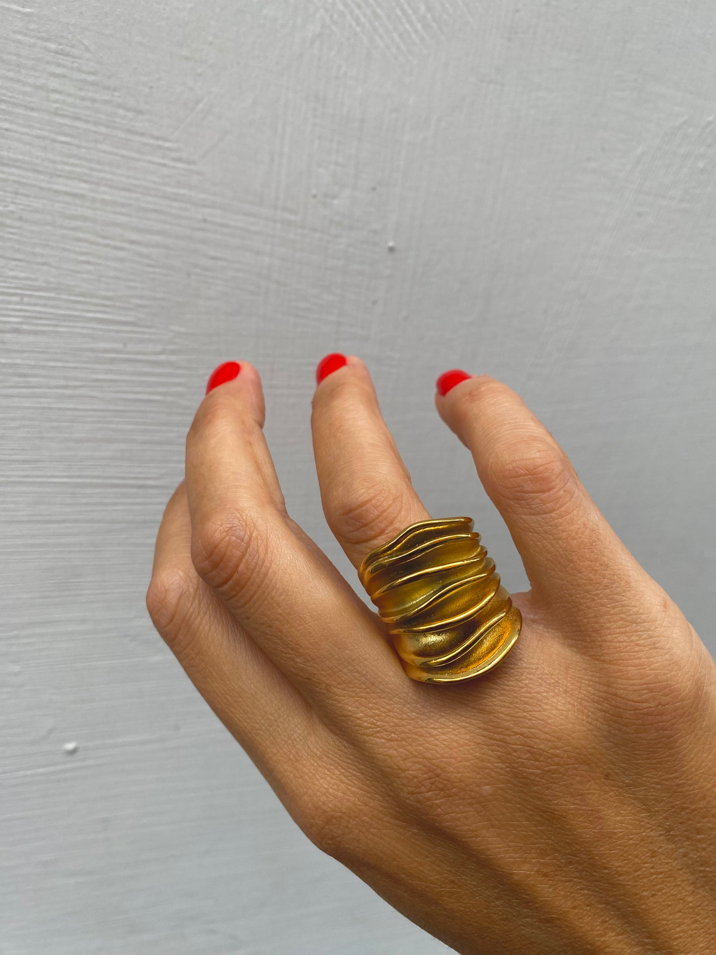 Anello maxi fascia rigata