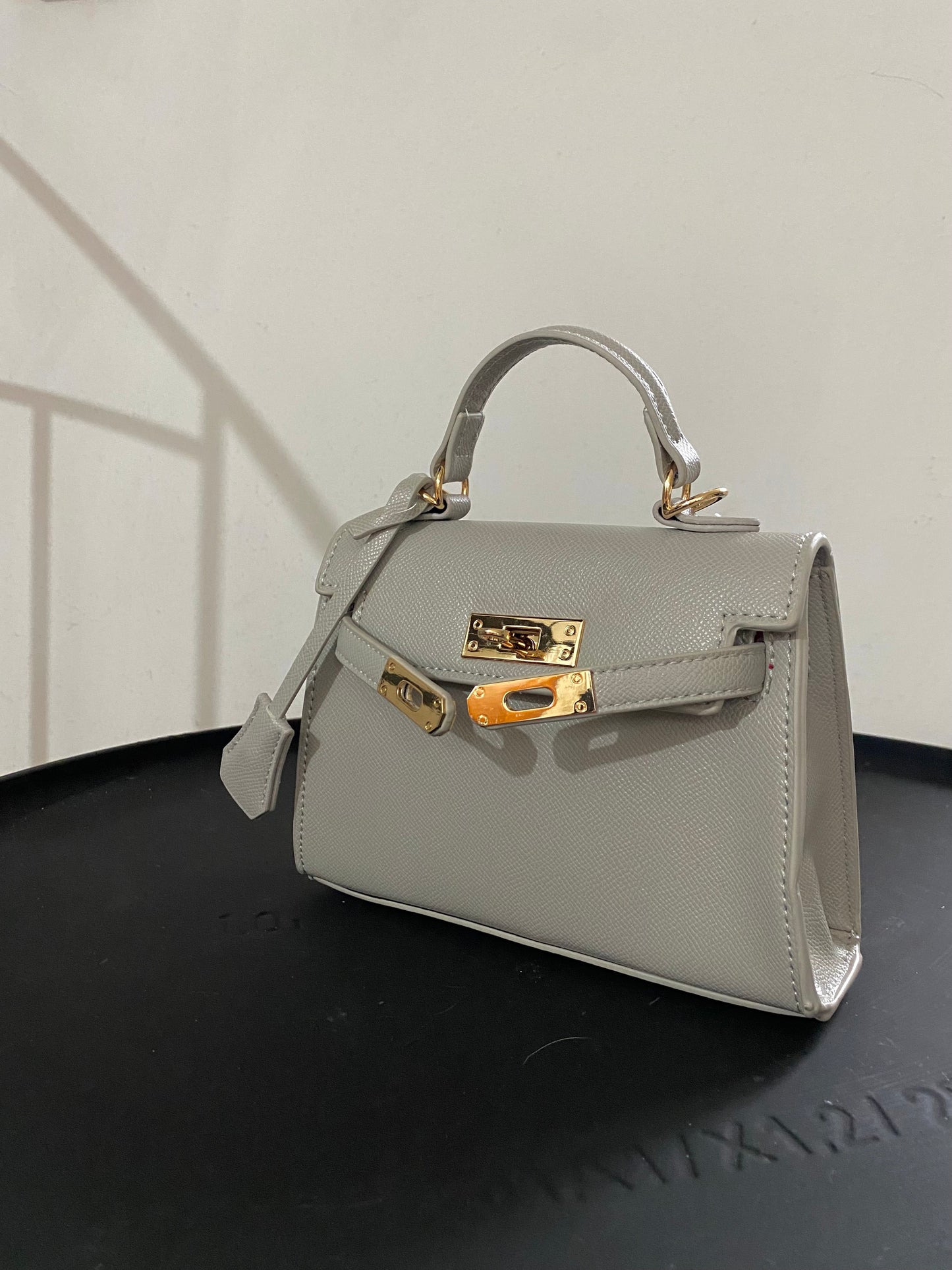 Kelly mini size