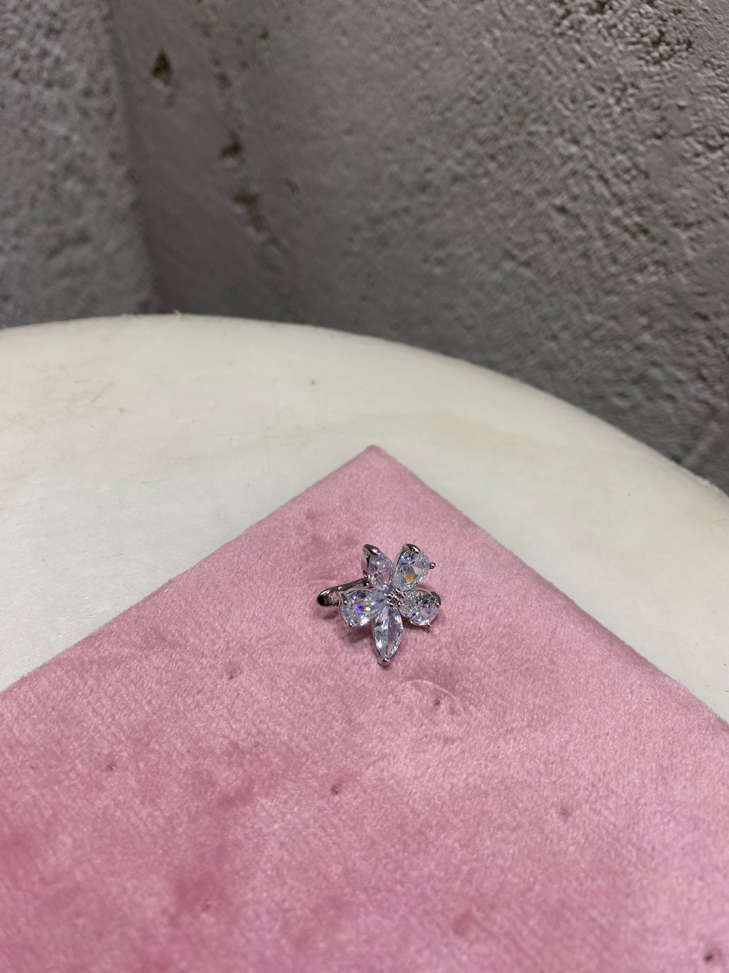 Earcuff Flower 🌺
