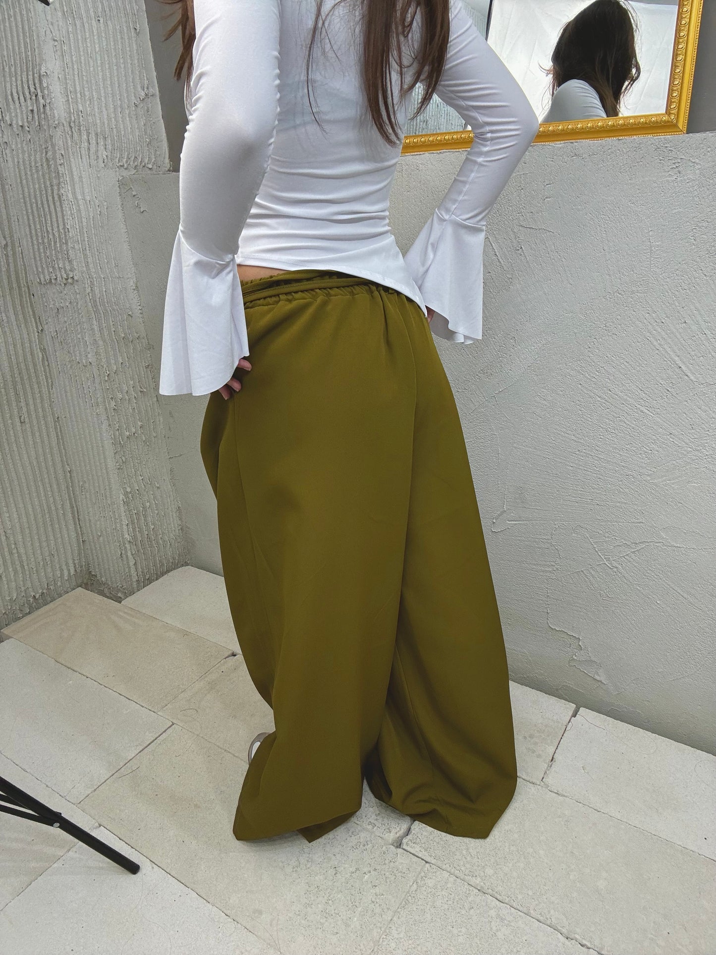 NEW COLLECTION Pantalone Paris