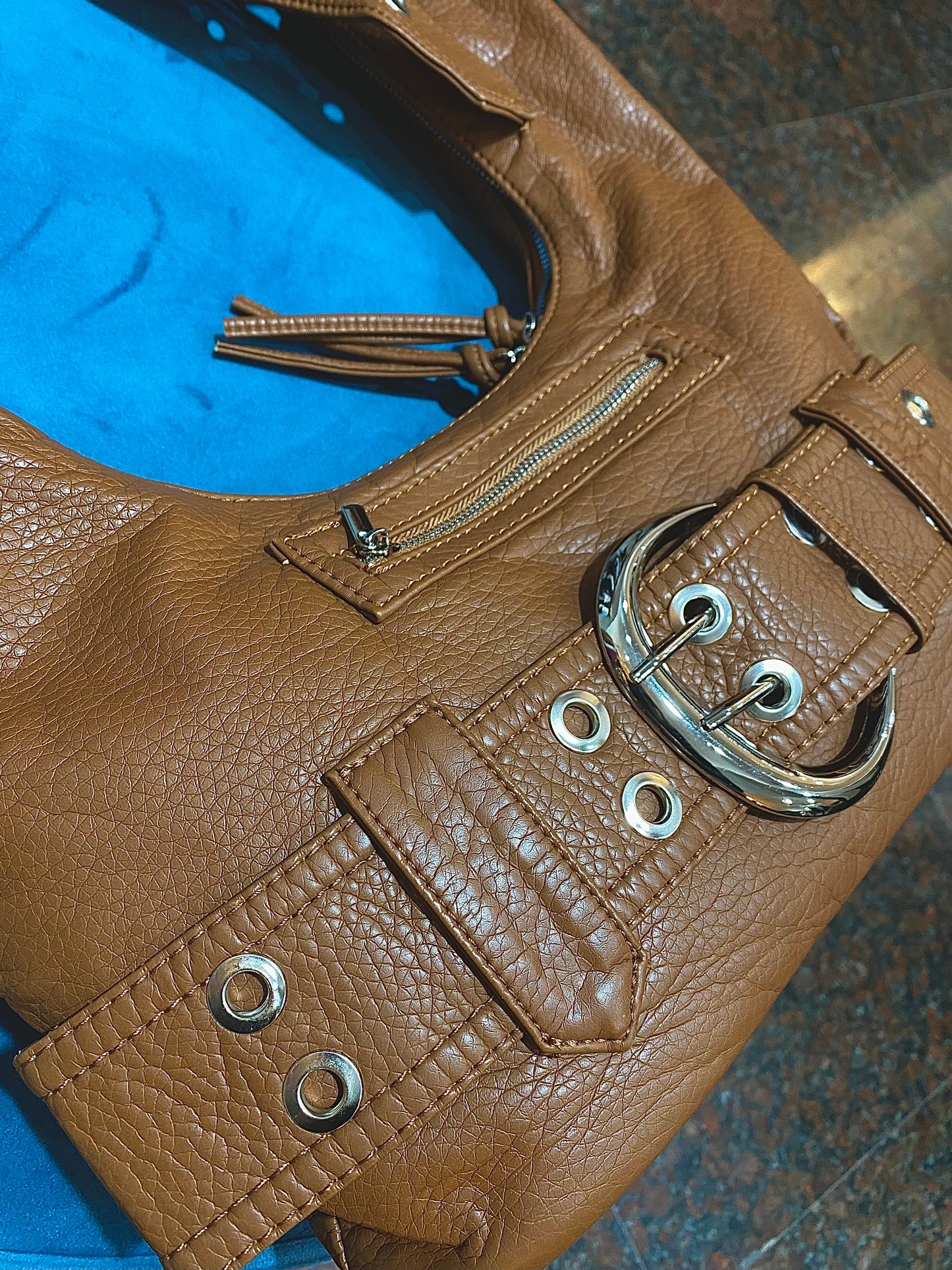 Borsa Annie
