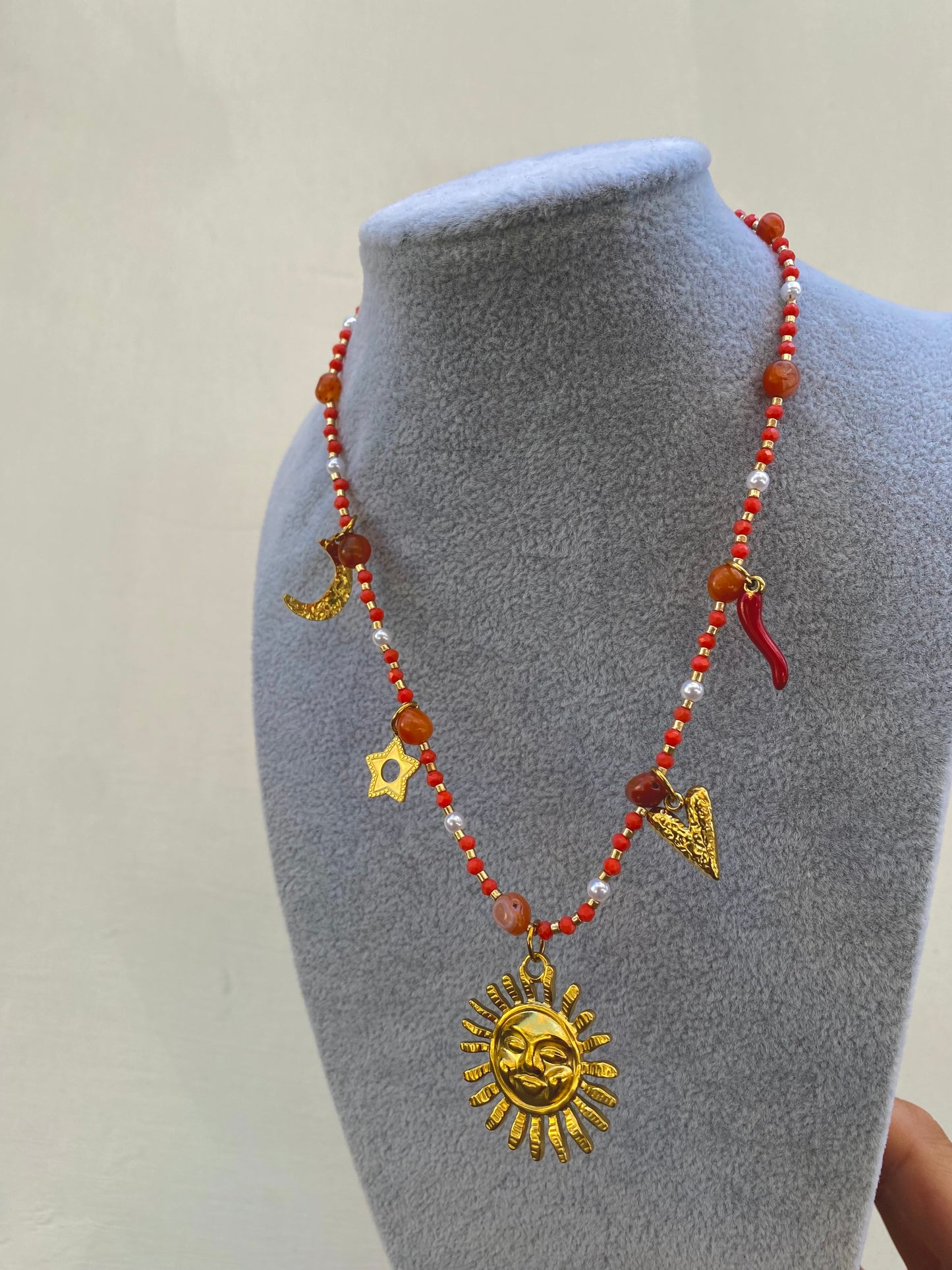 Collana Sun