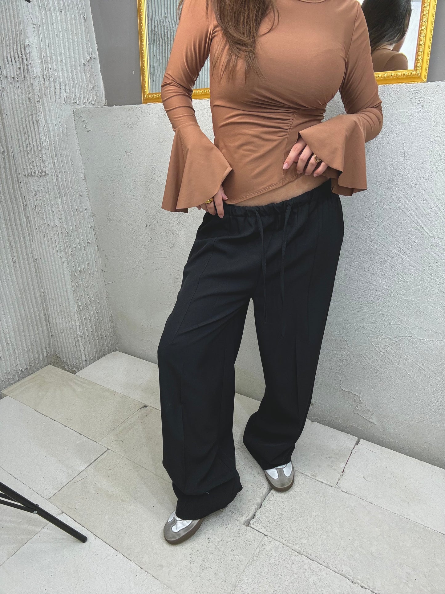 NEW COLLECTION Pantalone Kim