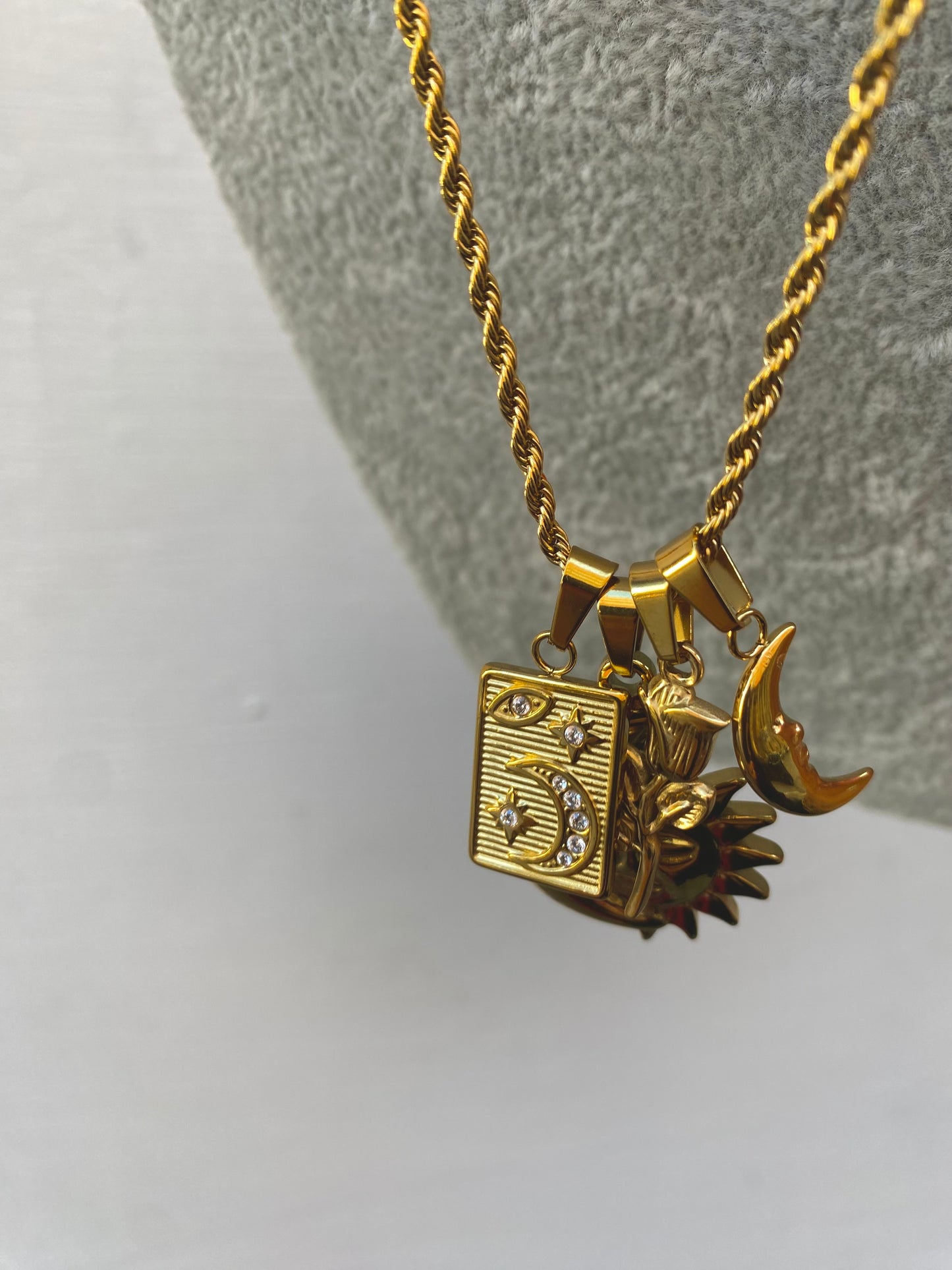 Collana Diana