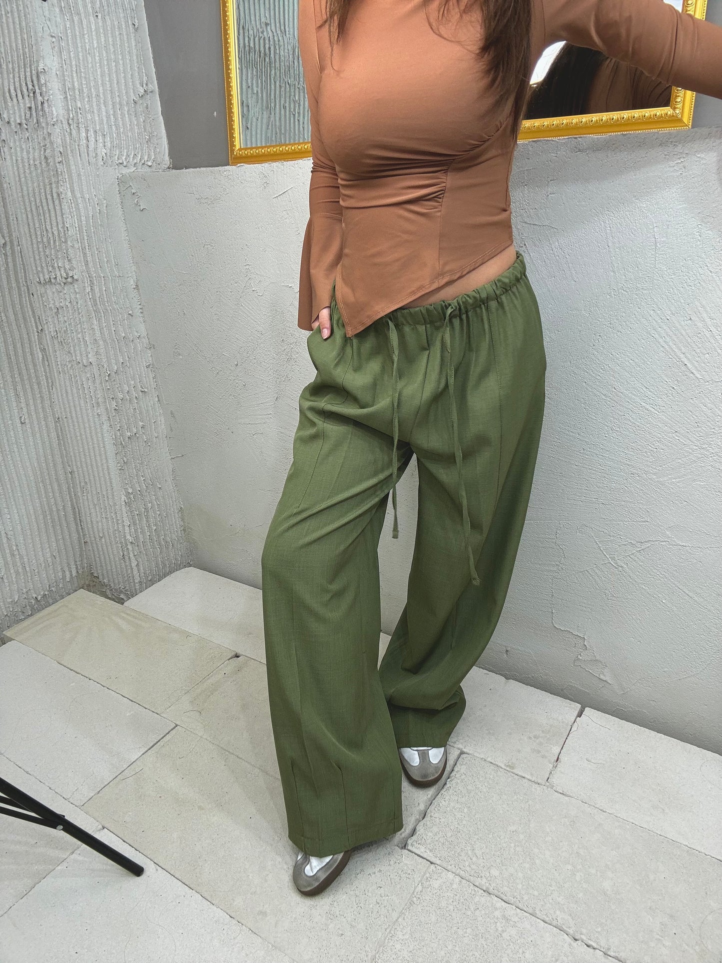 NEW COLLECTION Pantalone Kim