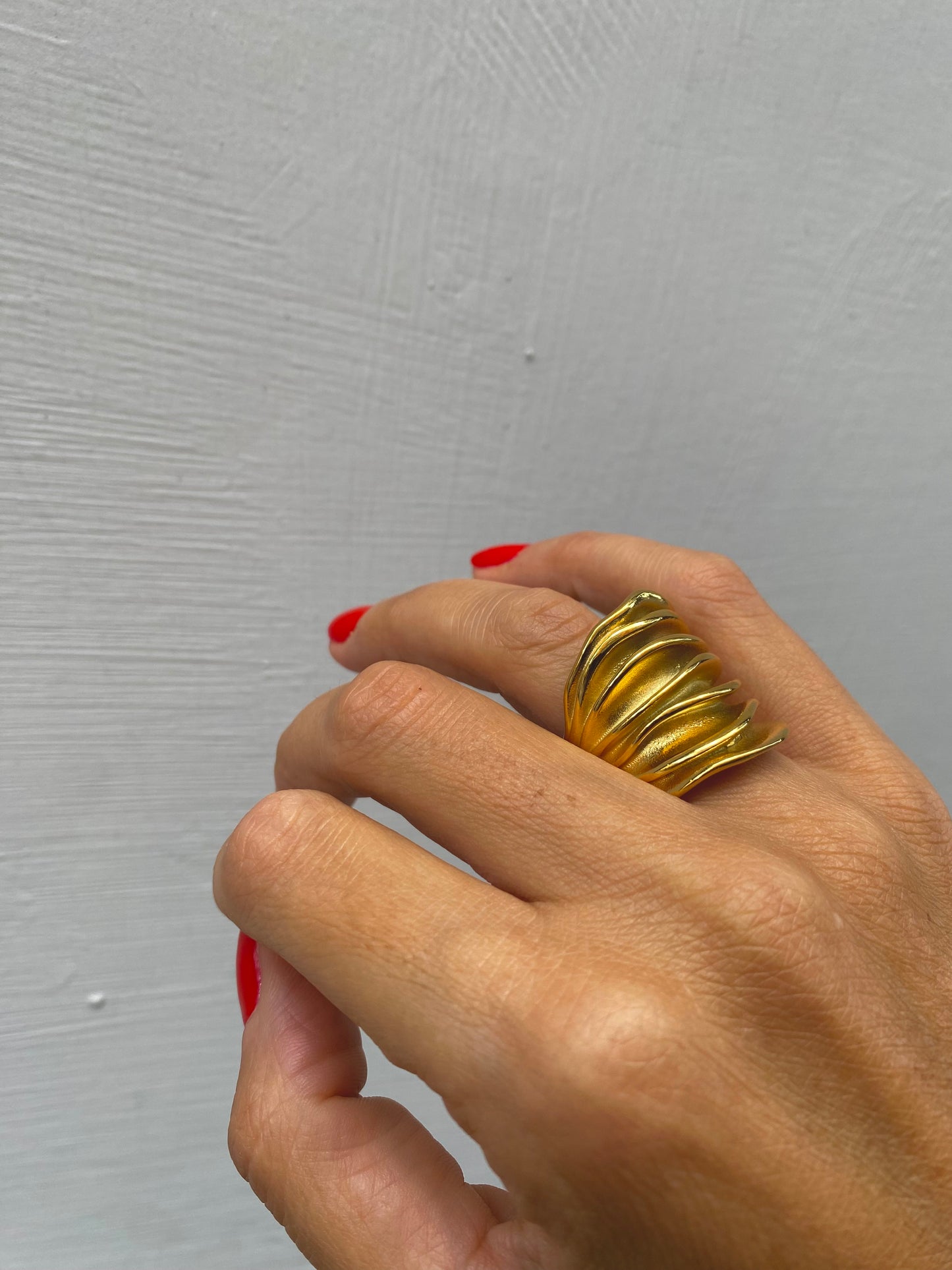 Anello maxi fascia rigata