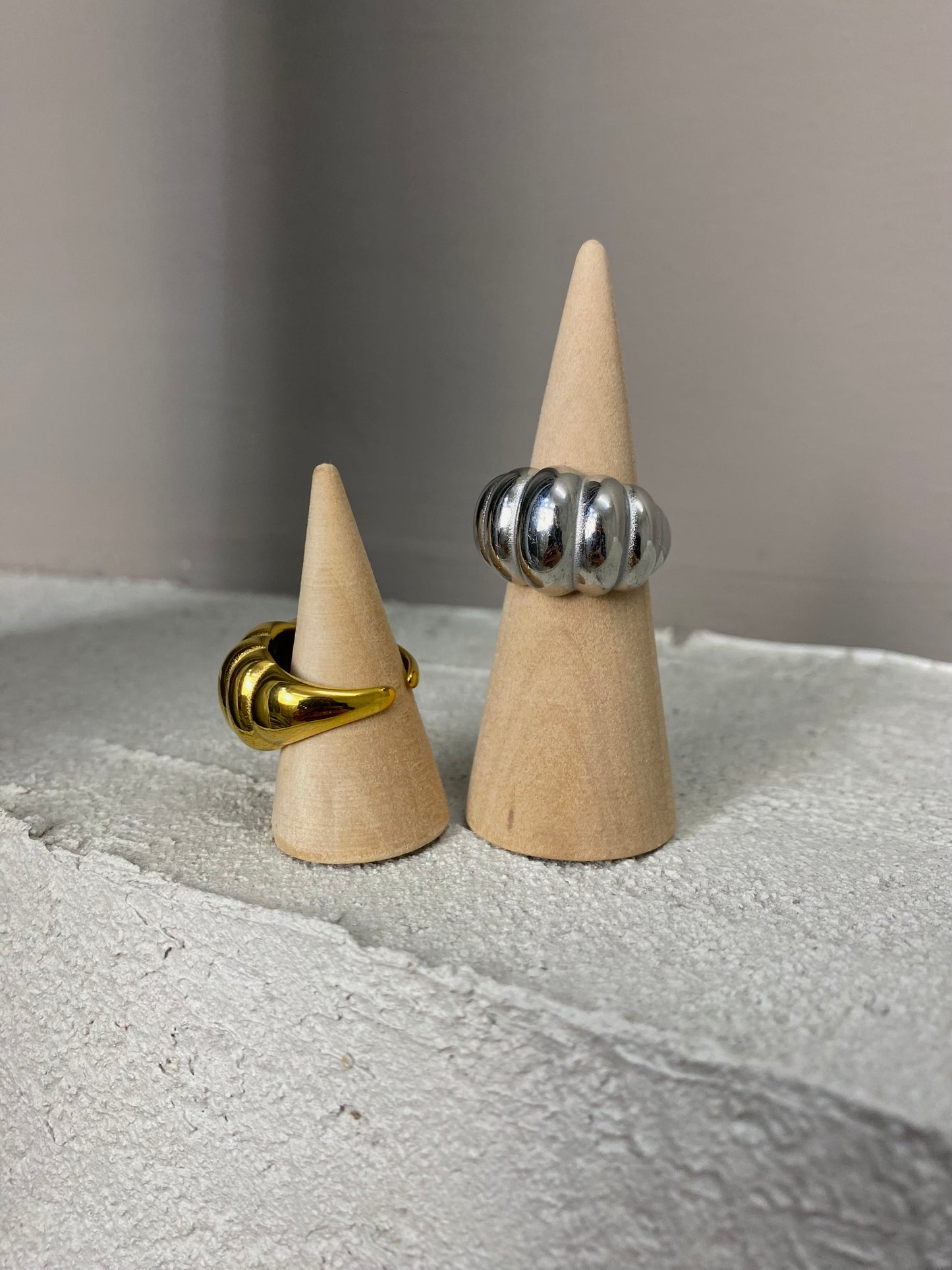 Anello Shelly