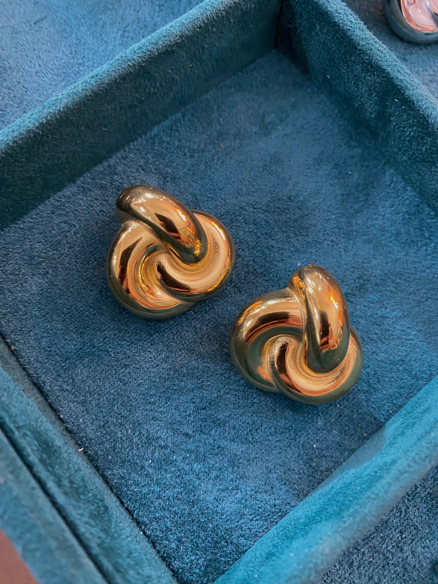 Orecchini Nodo Bomb