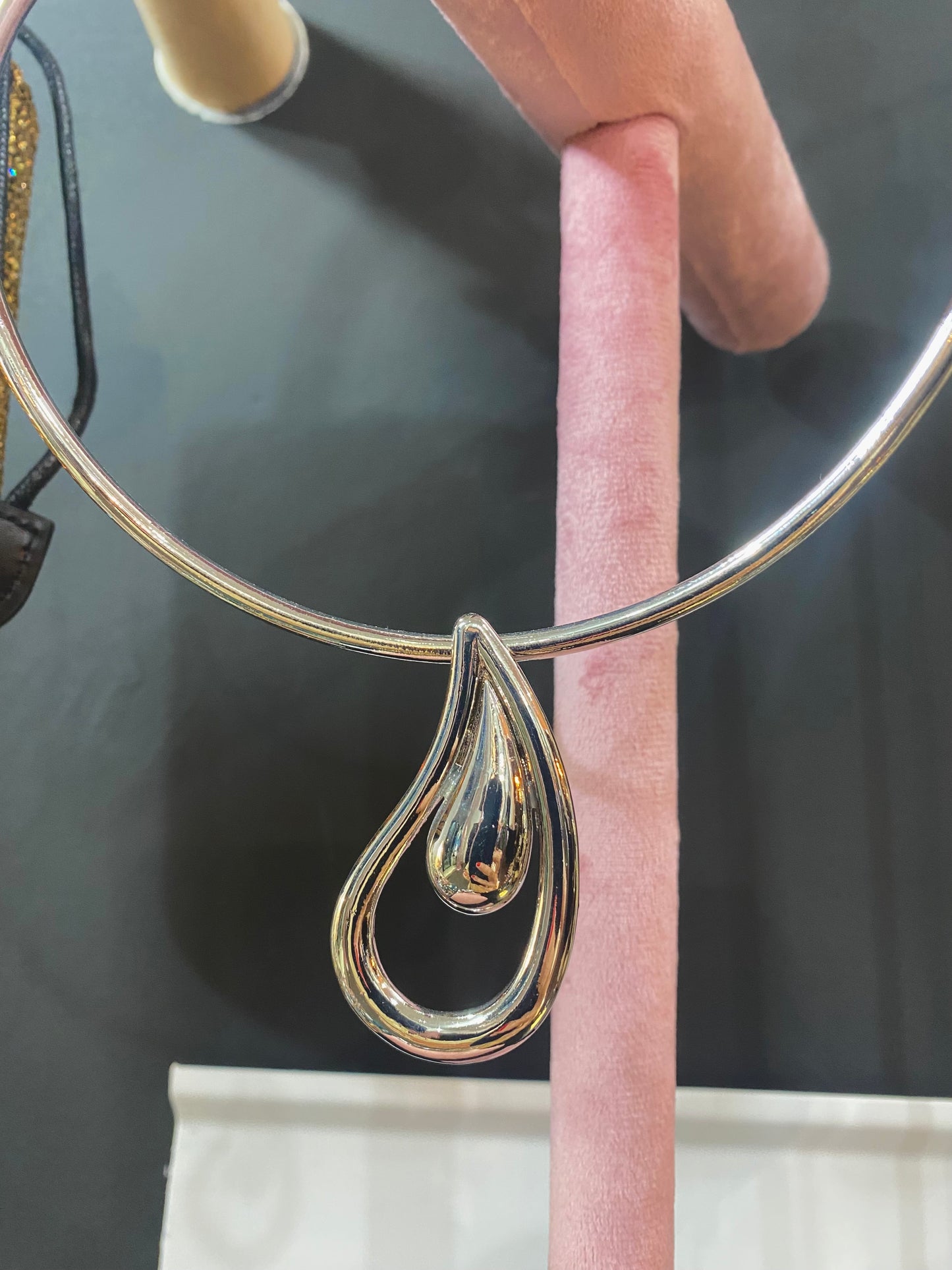 Collana Iris