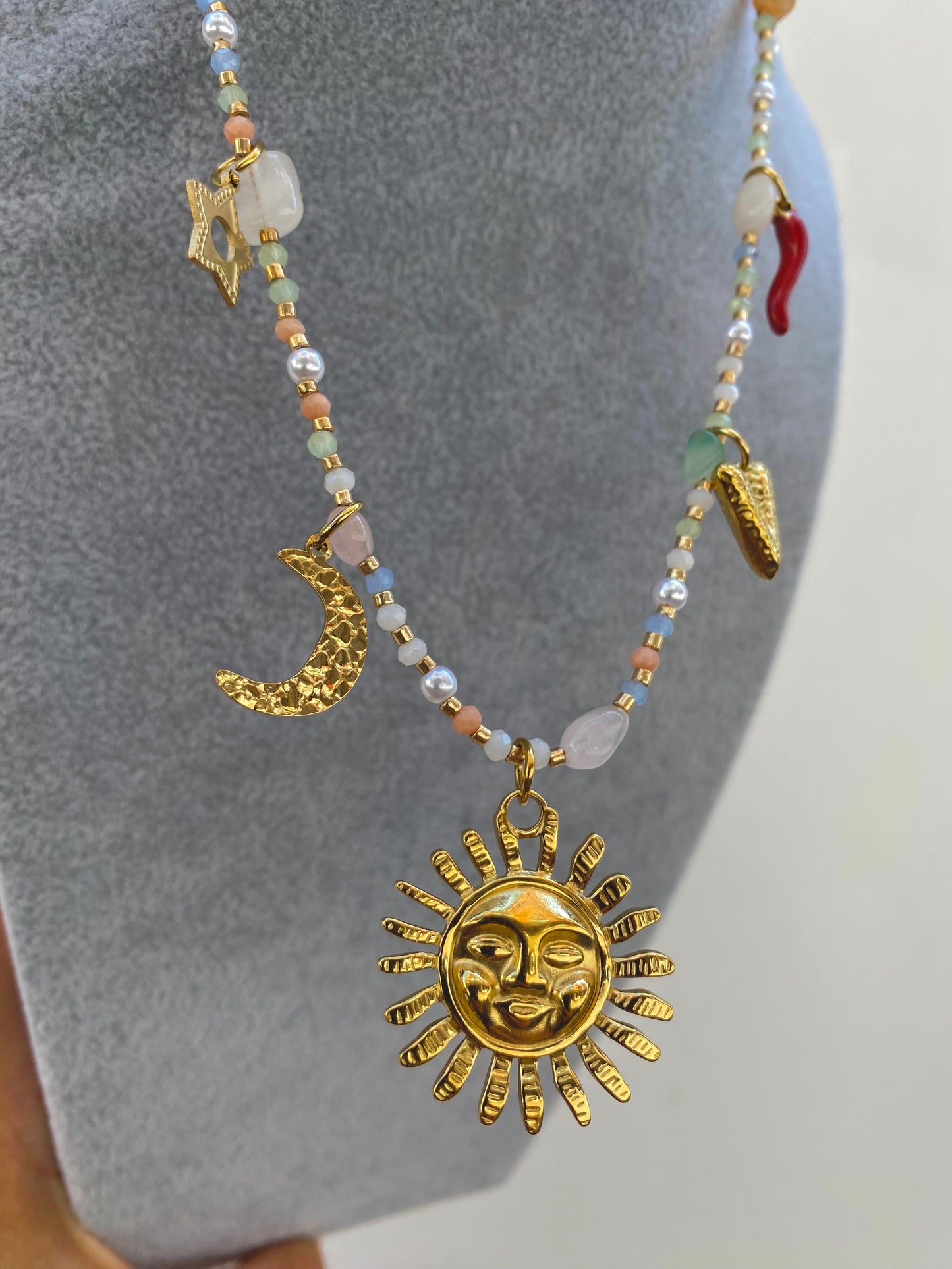 Collana Sun