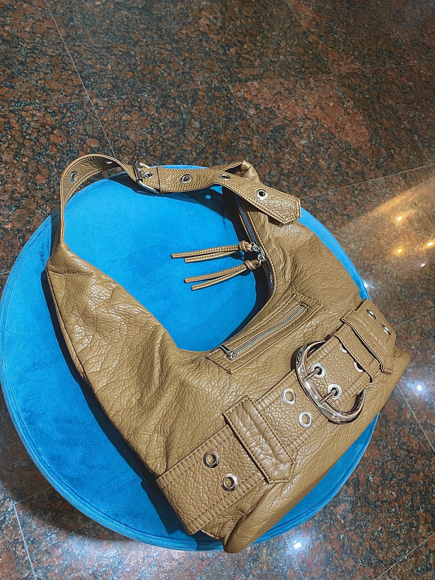 Borsa Annie