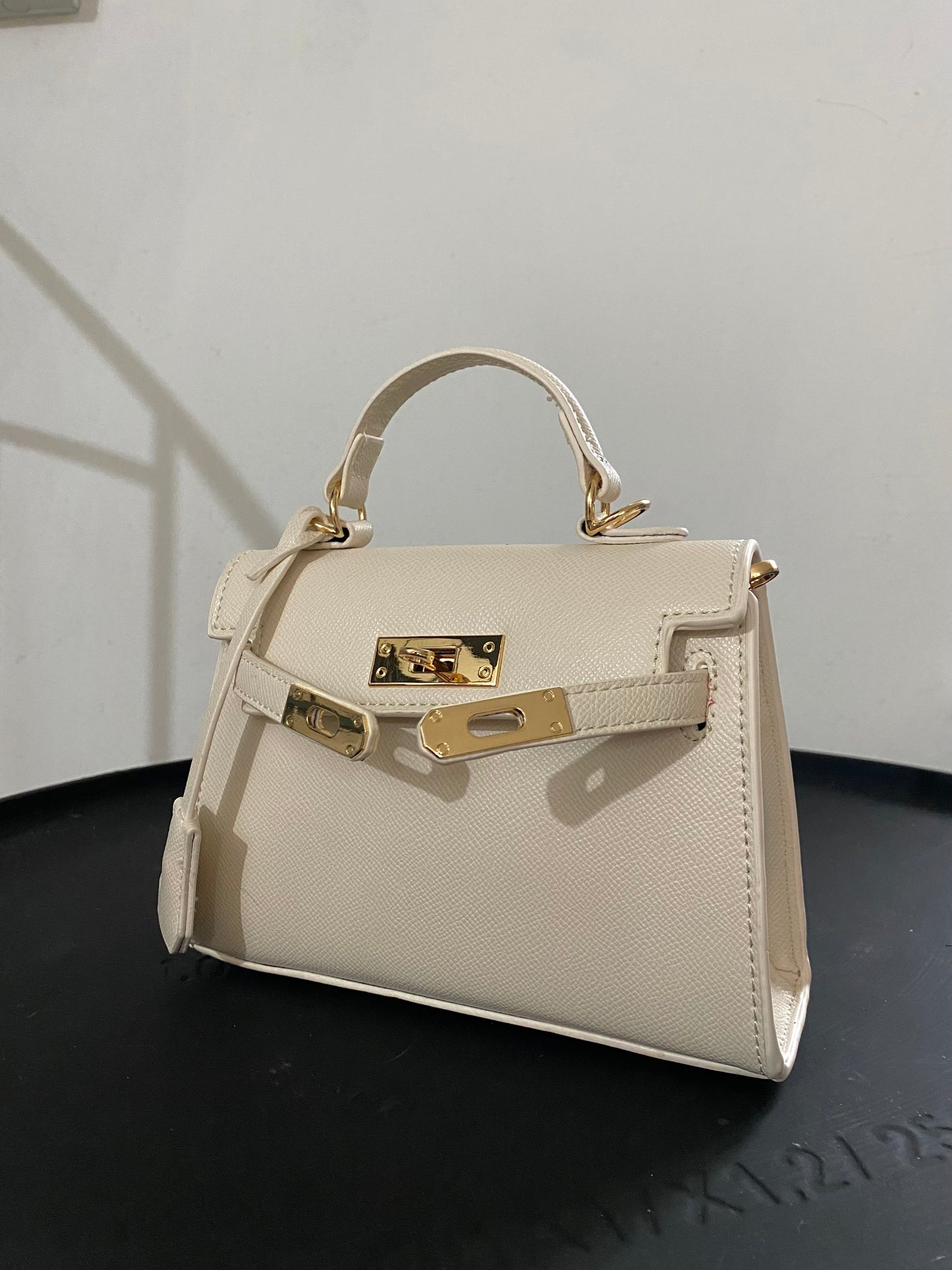 Kelly mini size