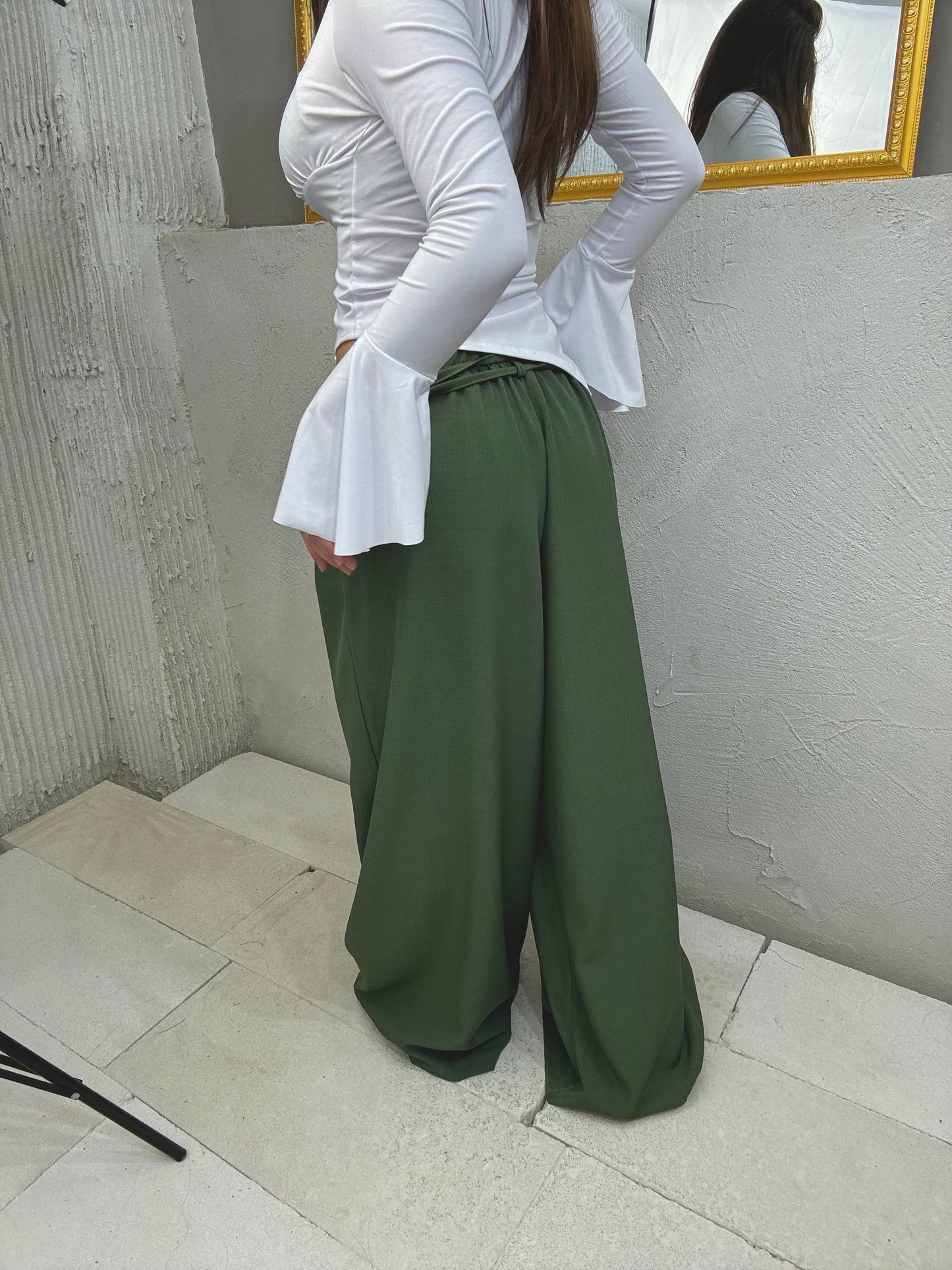 NEW COLLECTION Pantalone Paris