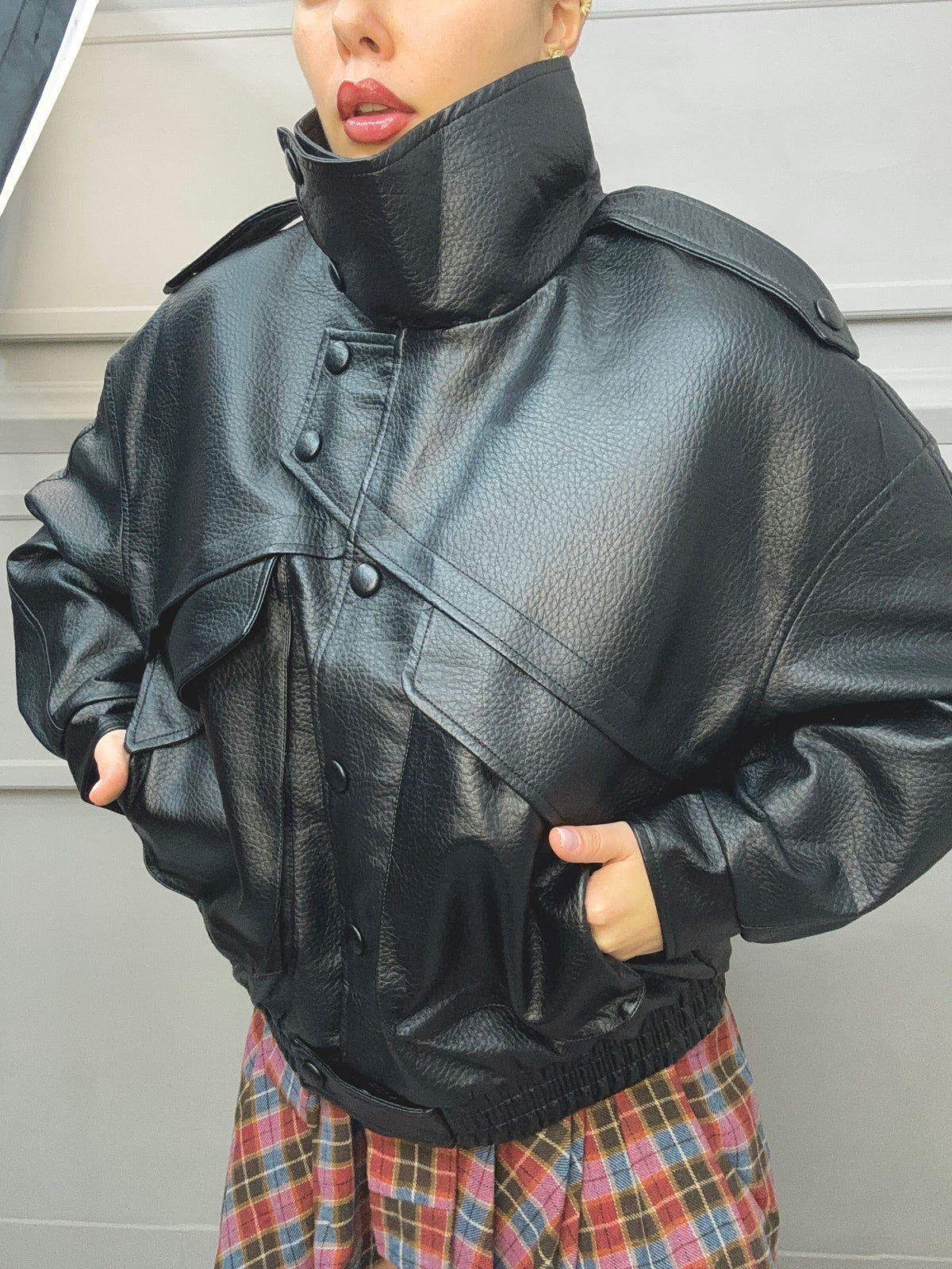 Bomber Collo