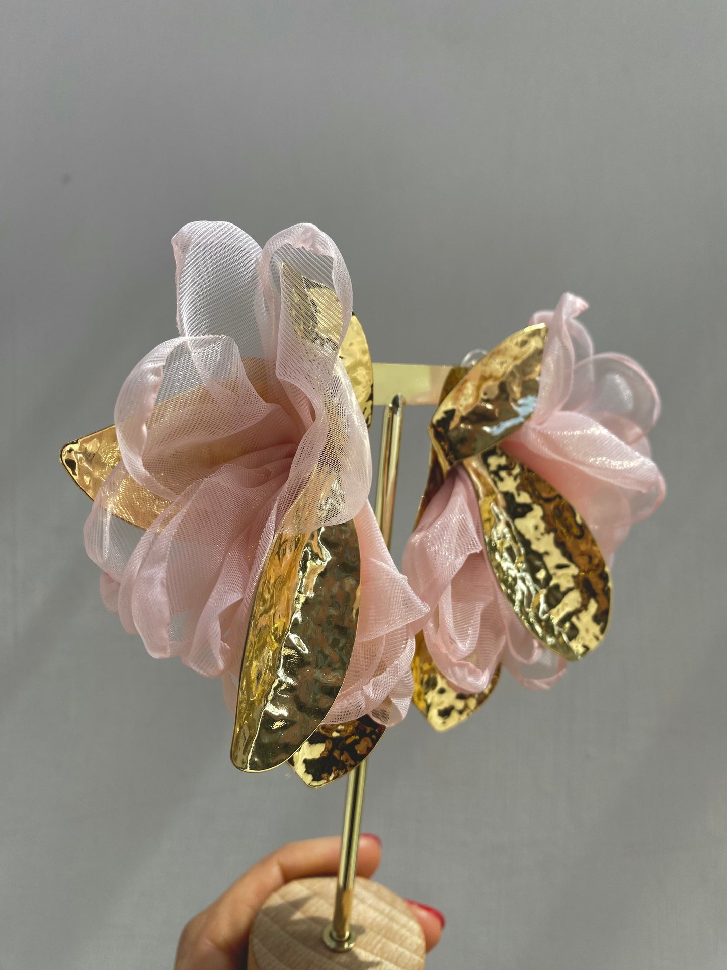 Orecchino Tulle
