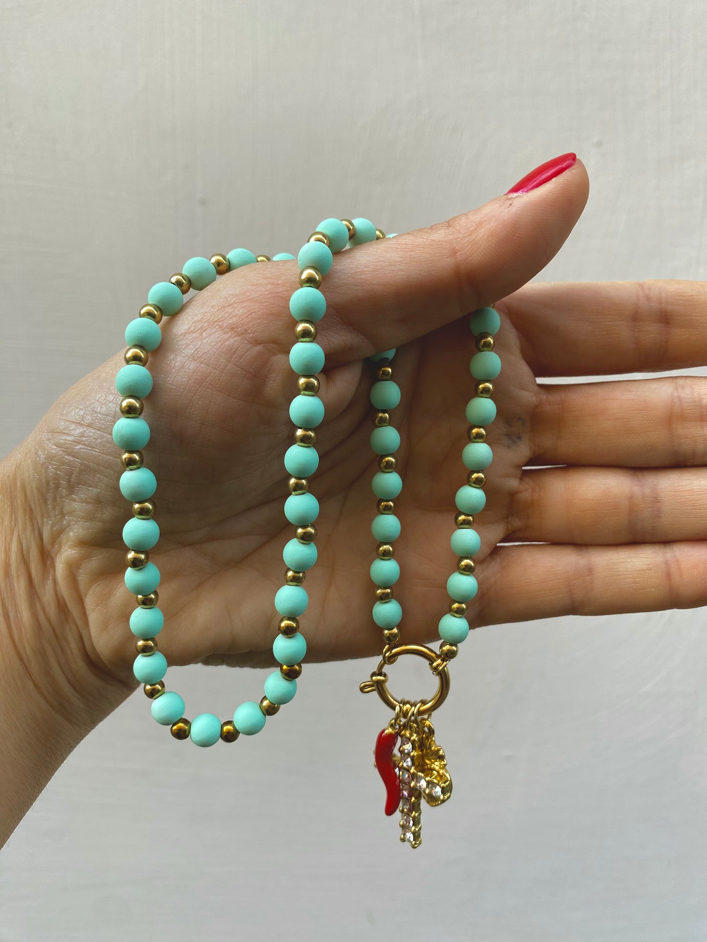 Collana Tris