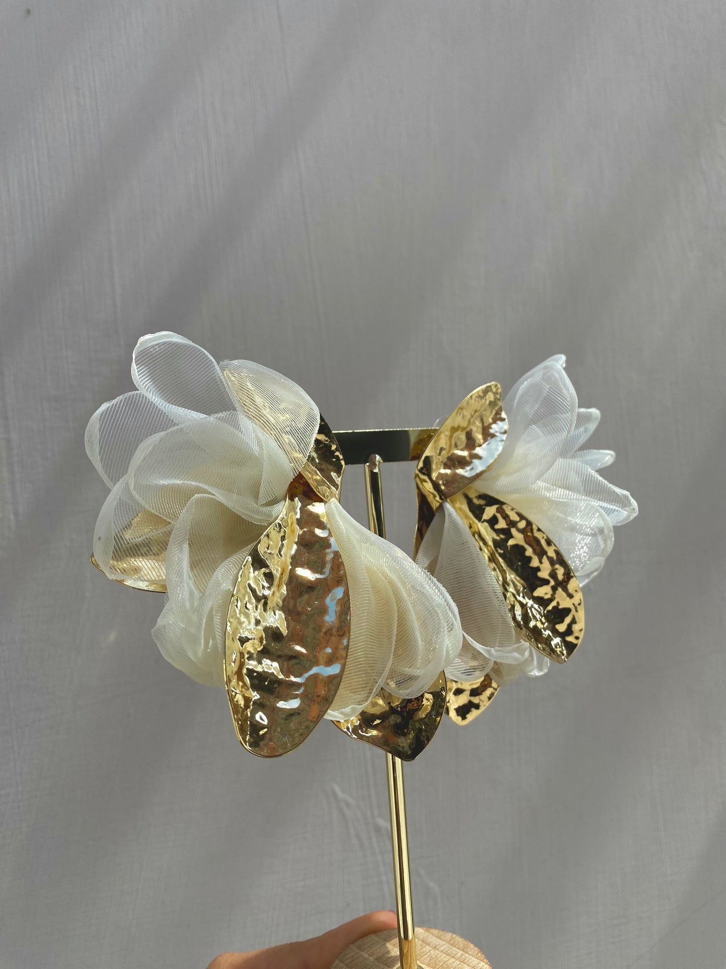 Orecchino Tulle