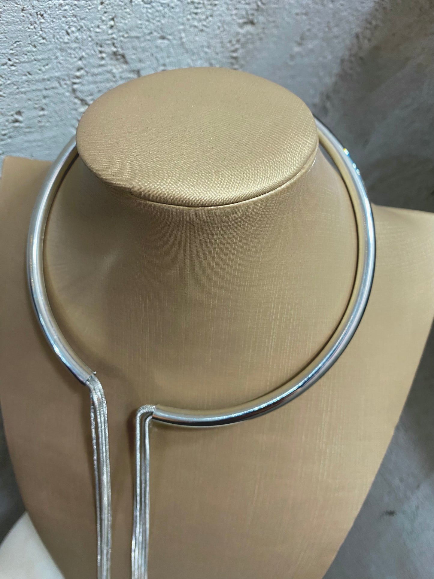 Collana Rigida