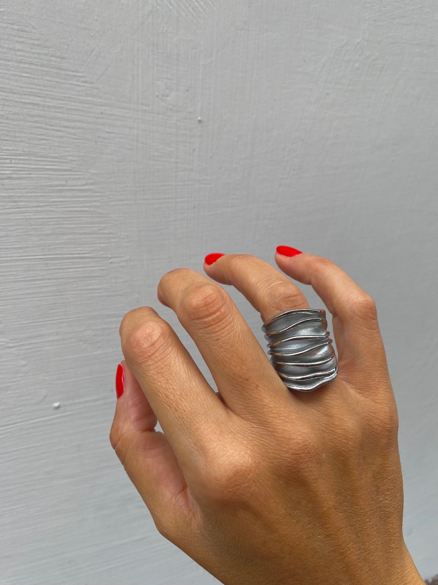 Anello maxi fascia rigata