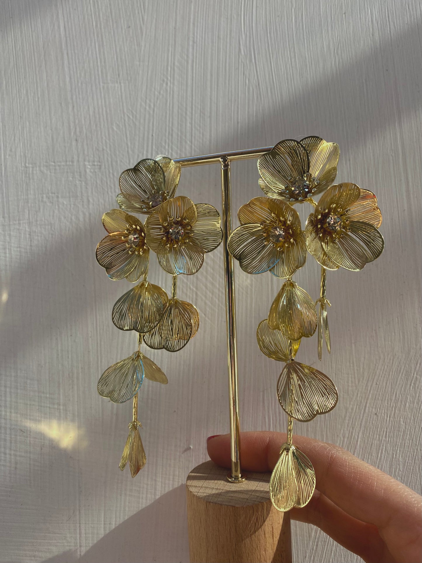 Orecchino Tris Peonia