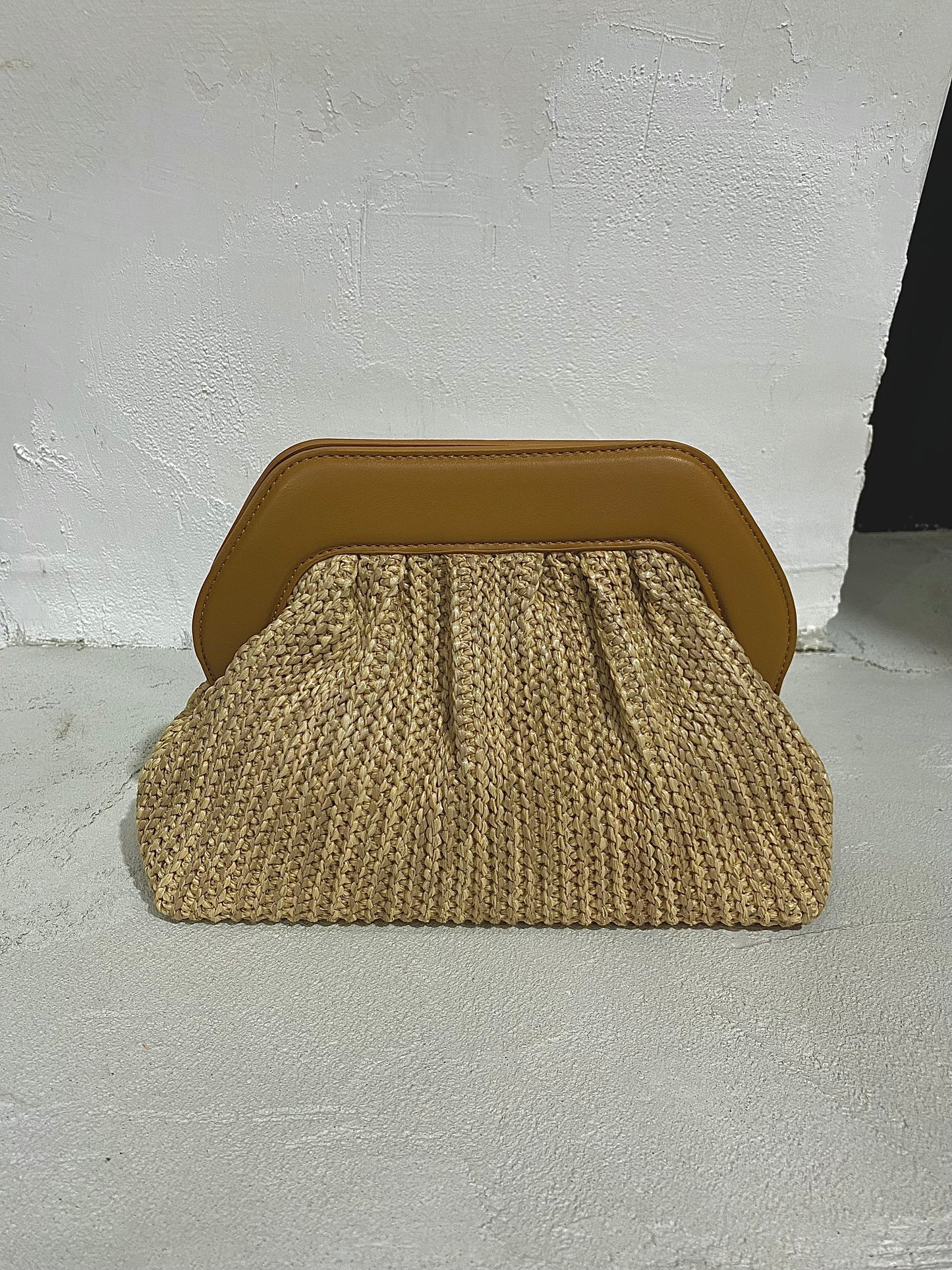 Hexa Clutch