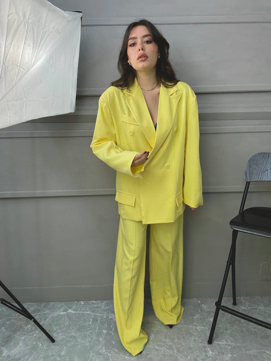 Tailleur Yellow
