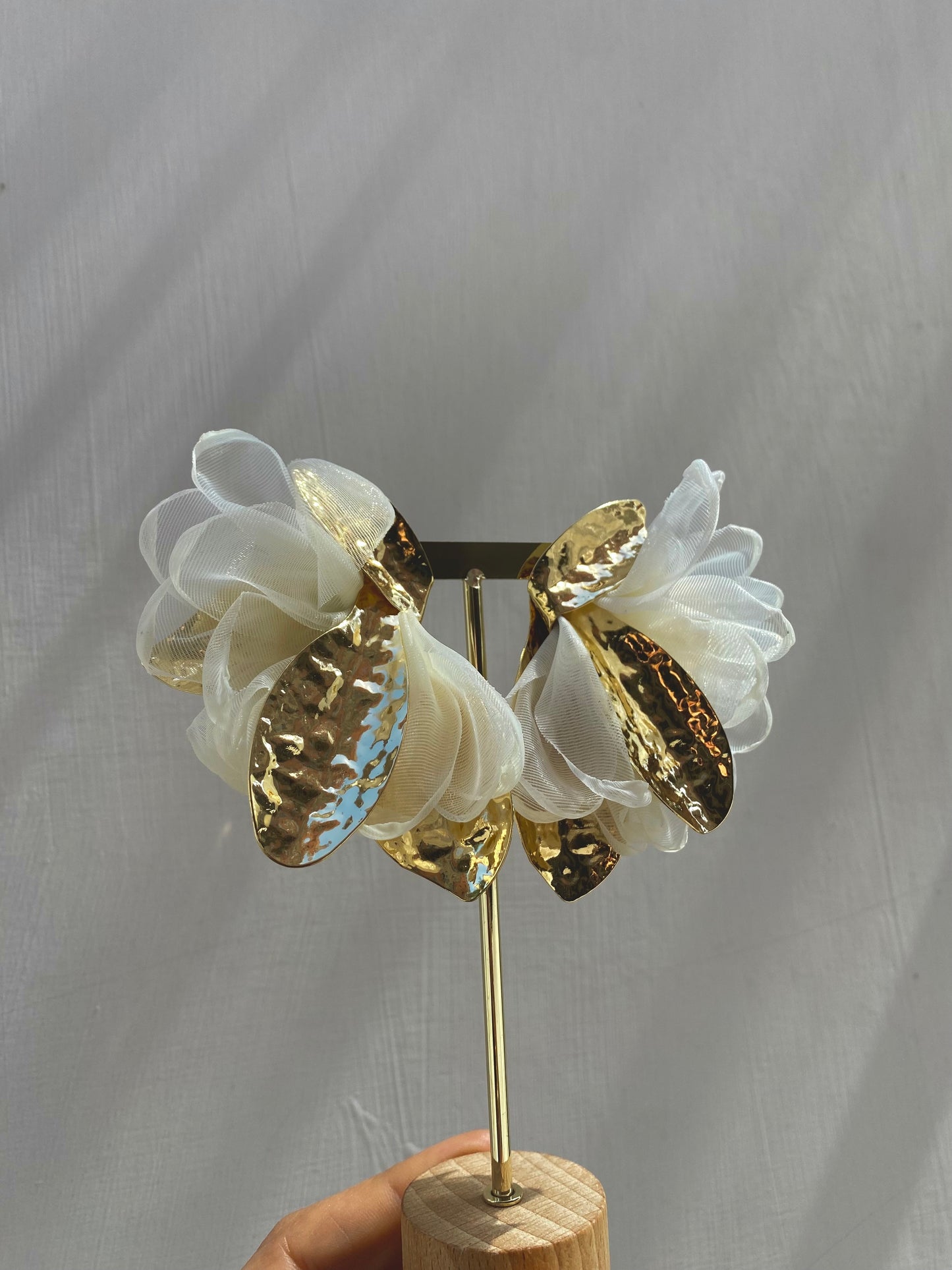 Orecchino Tulle
