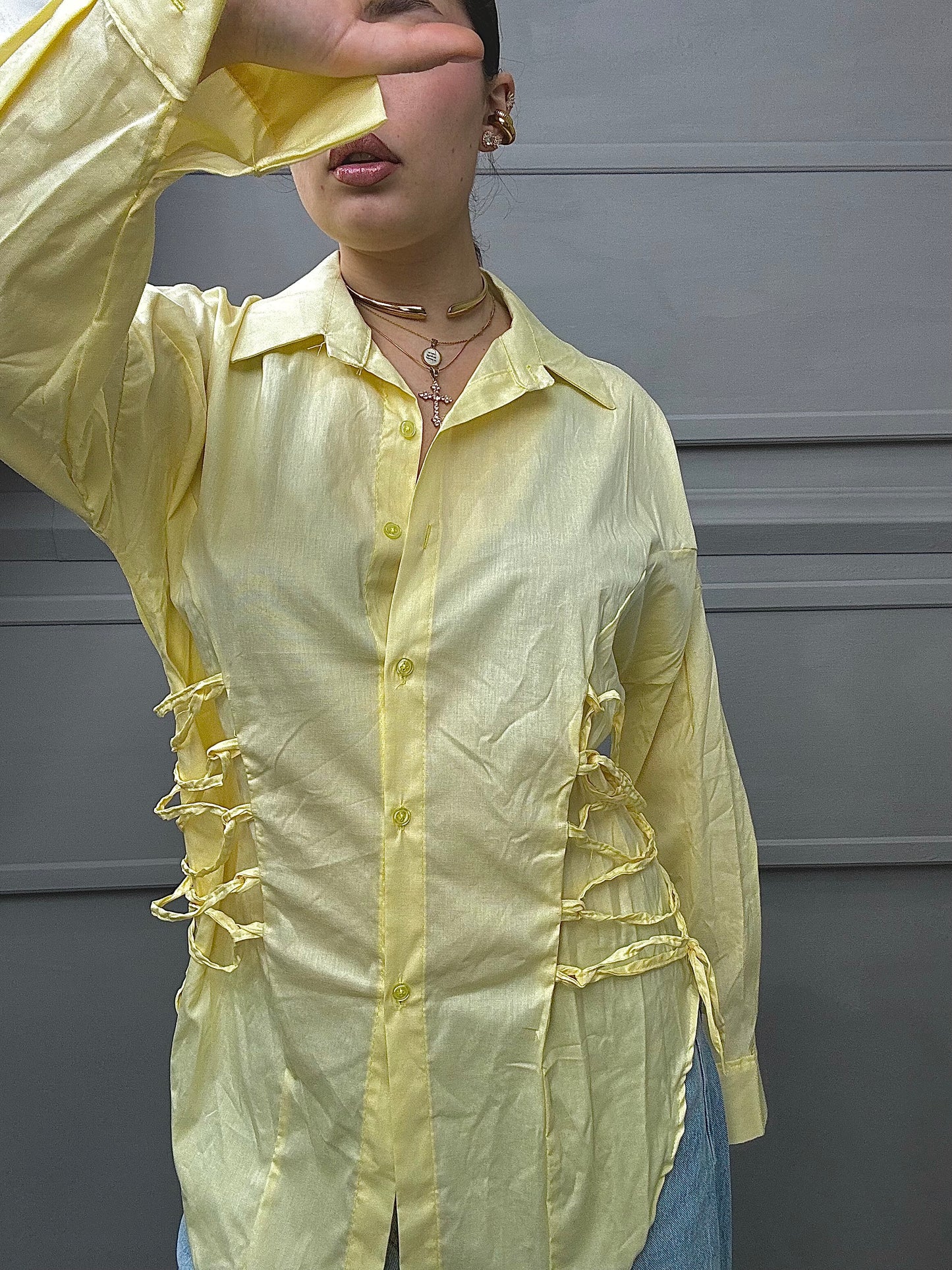 Camicia Stringhe