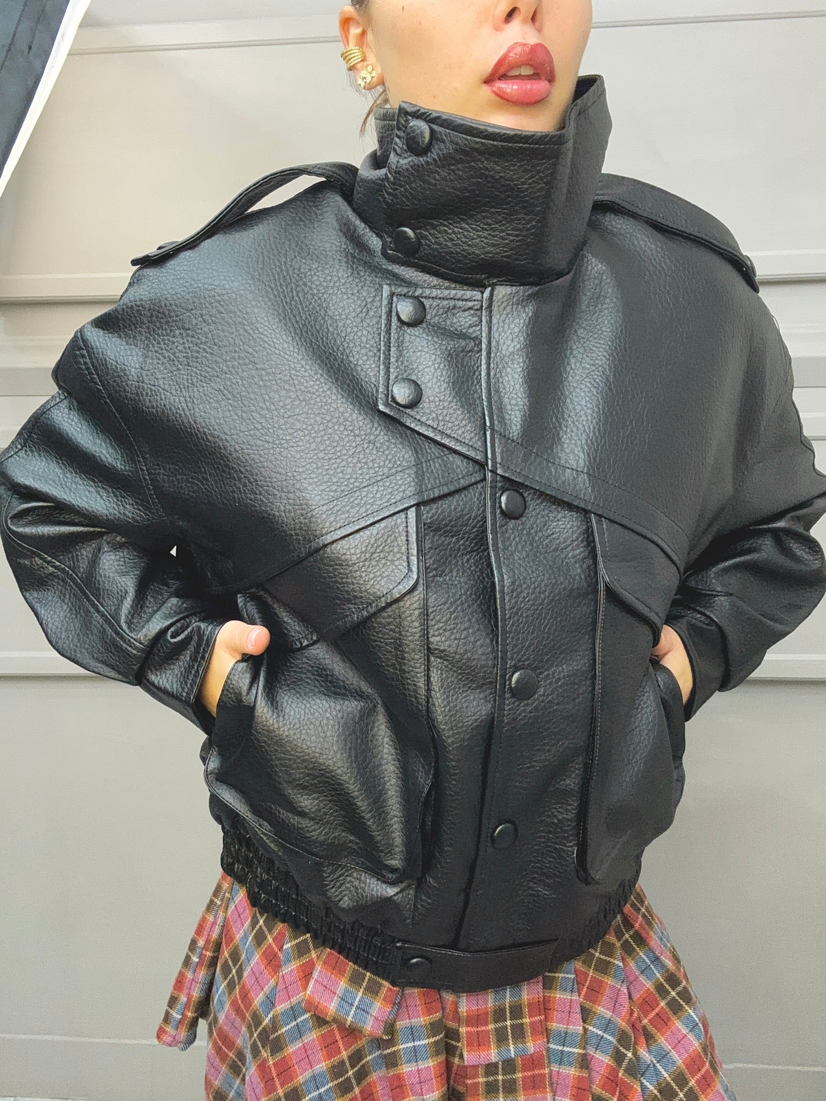 Bomber Collo