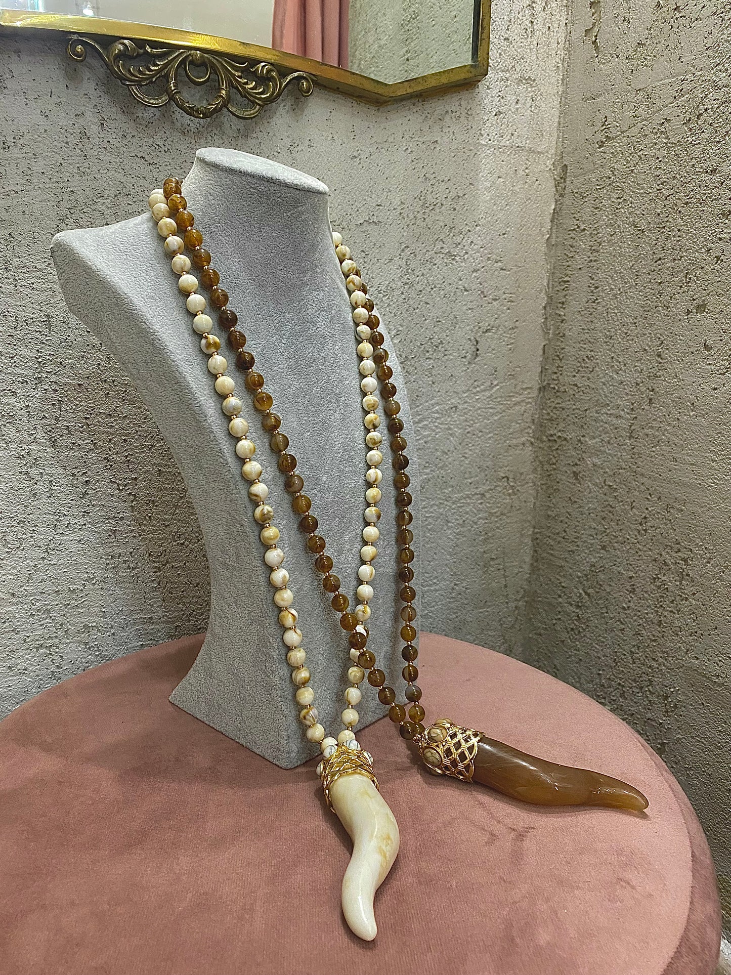 Collana Corno Resina