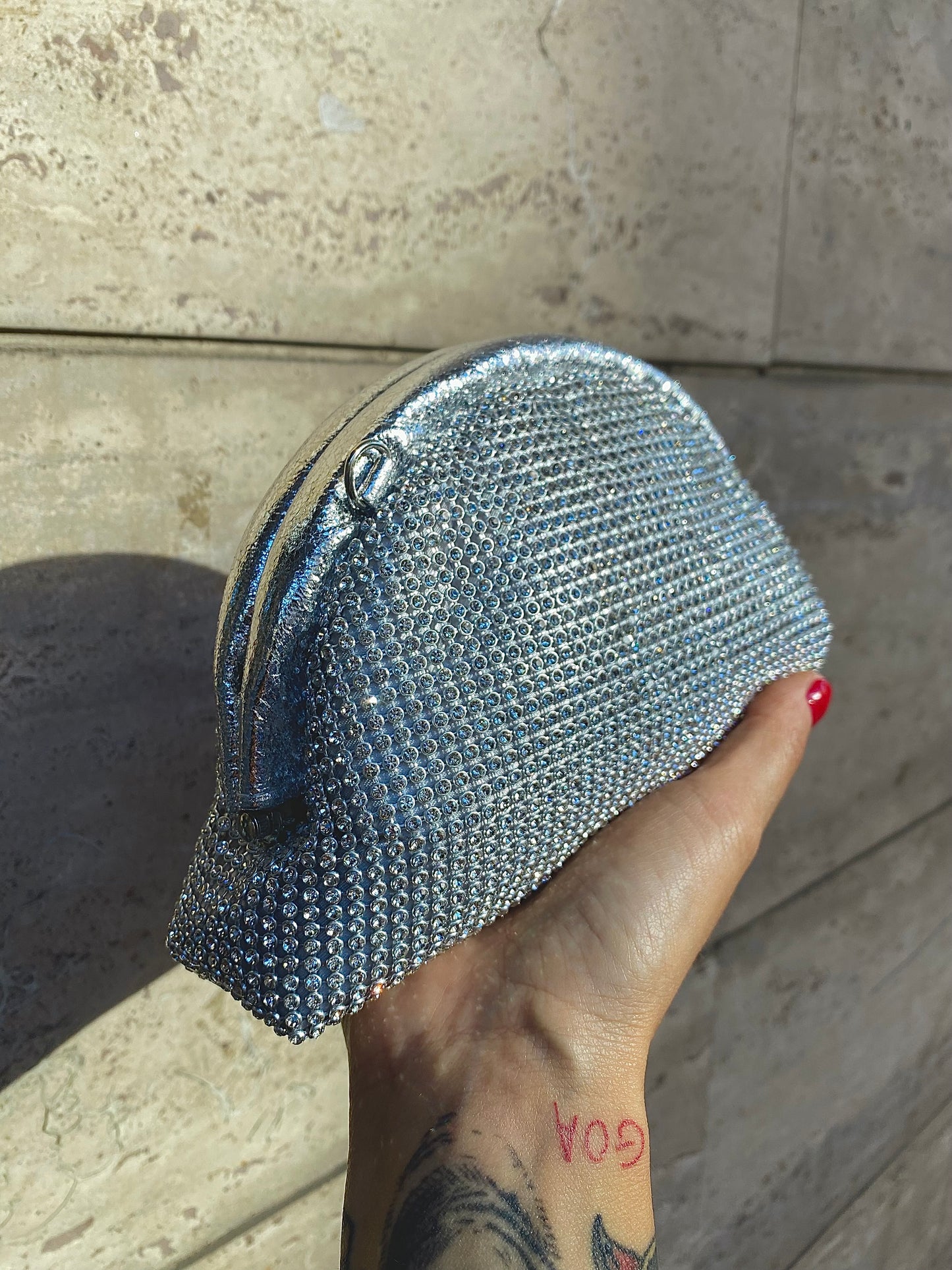 Clutch Mezzaluna