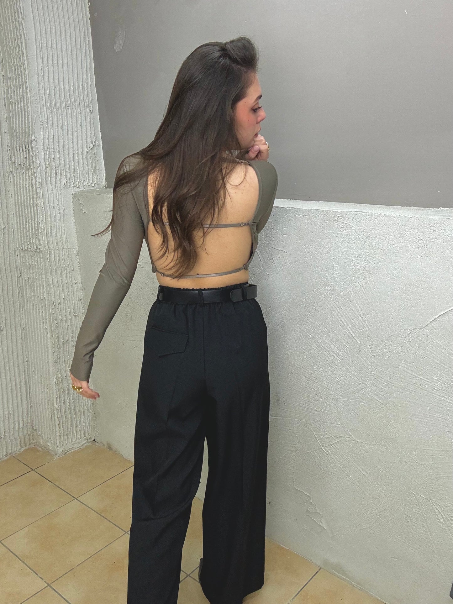 Crop Ebby