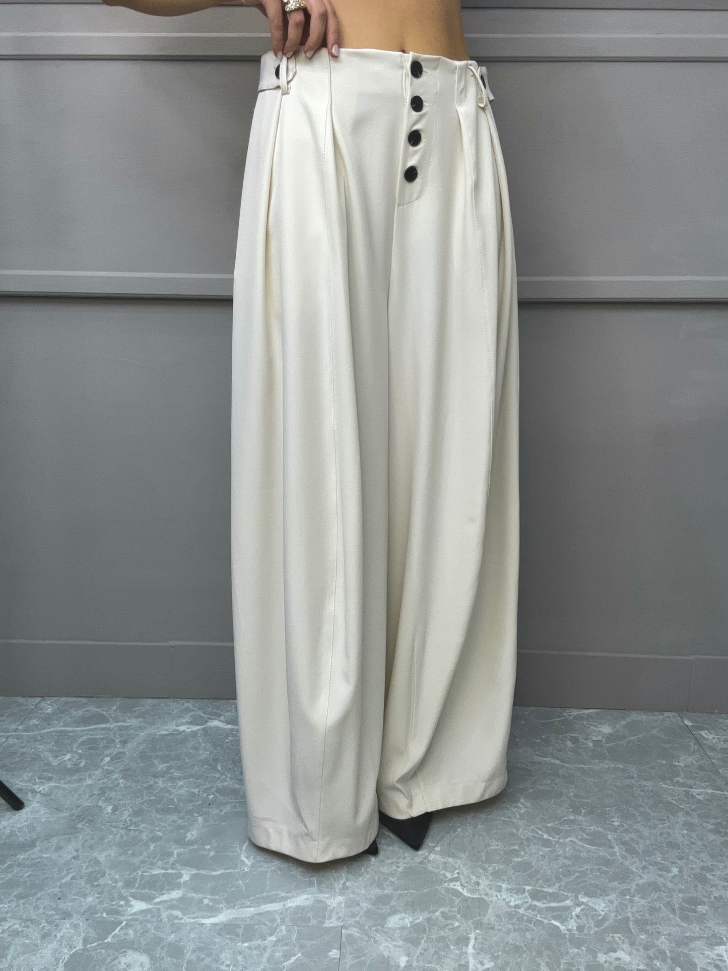 Pantalone Office