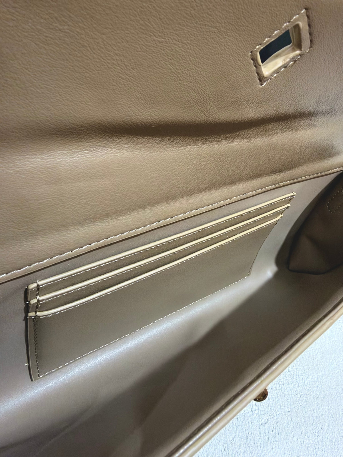 Clutch Knot