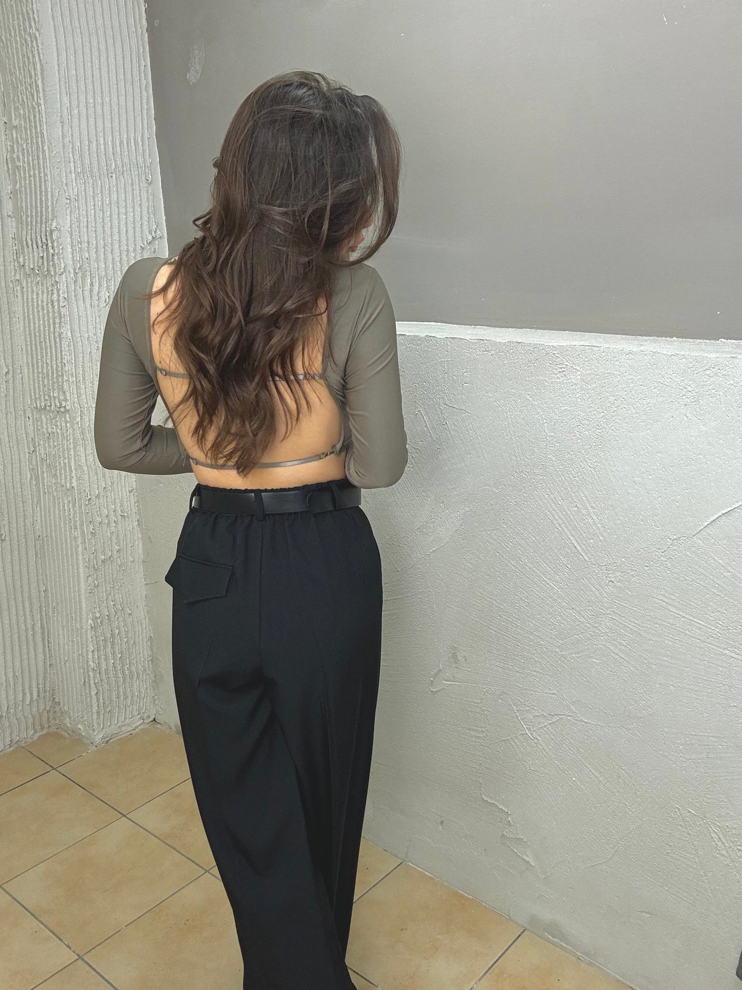 Crop Ebby