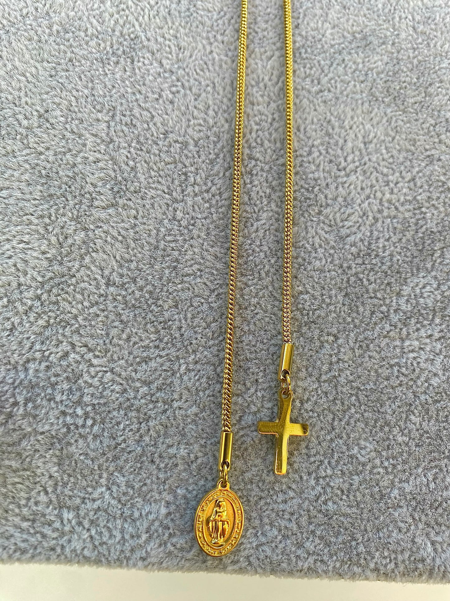 Choker Saliscendi