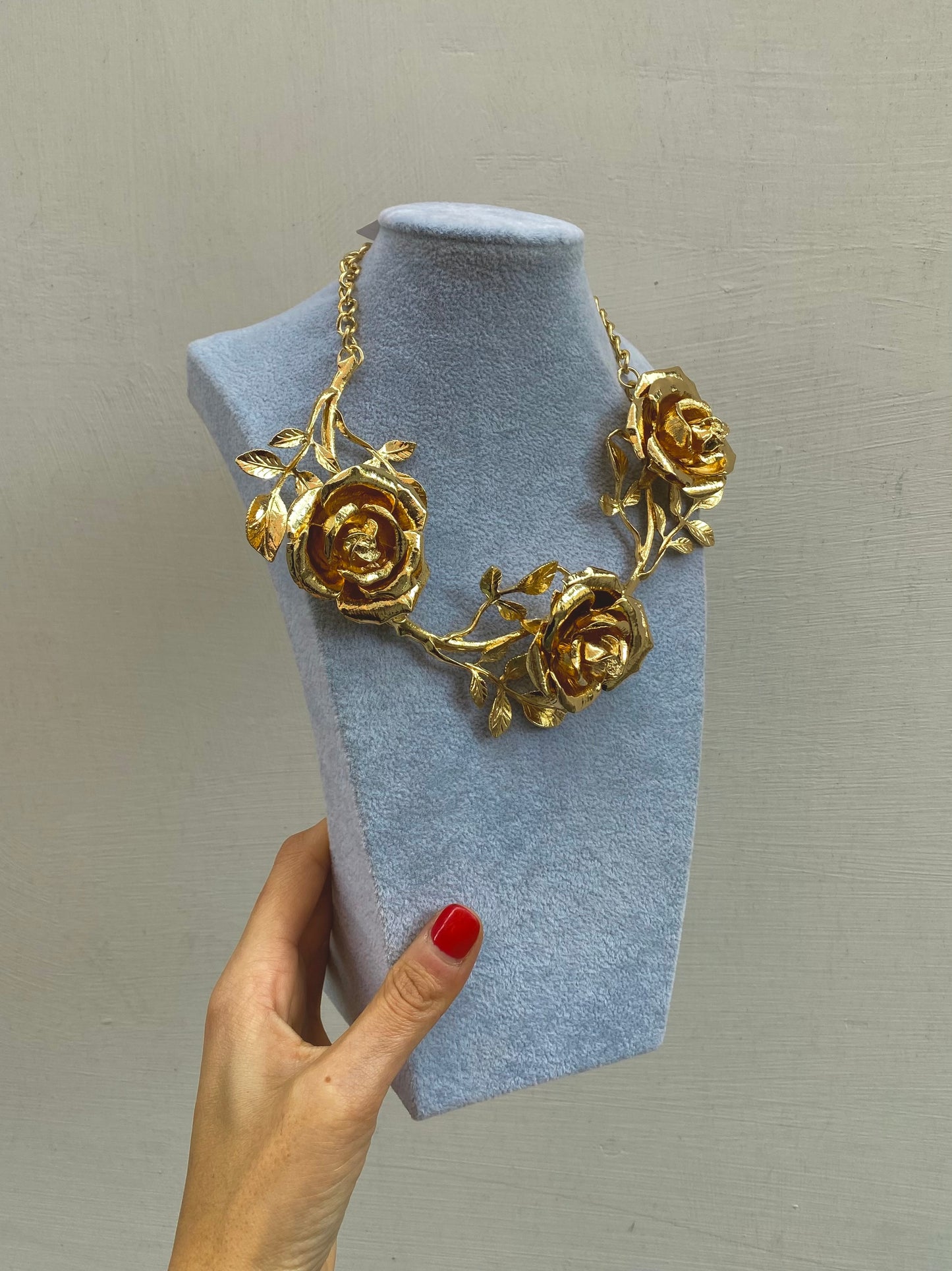Girocollo Rose