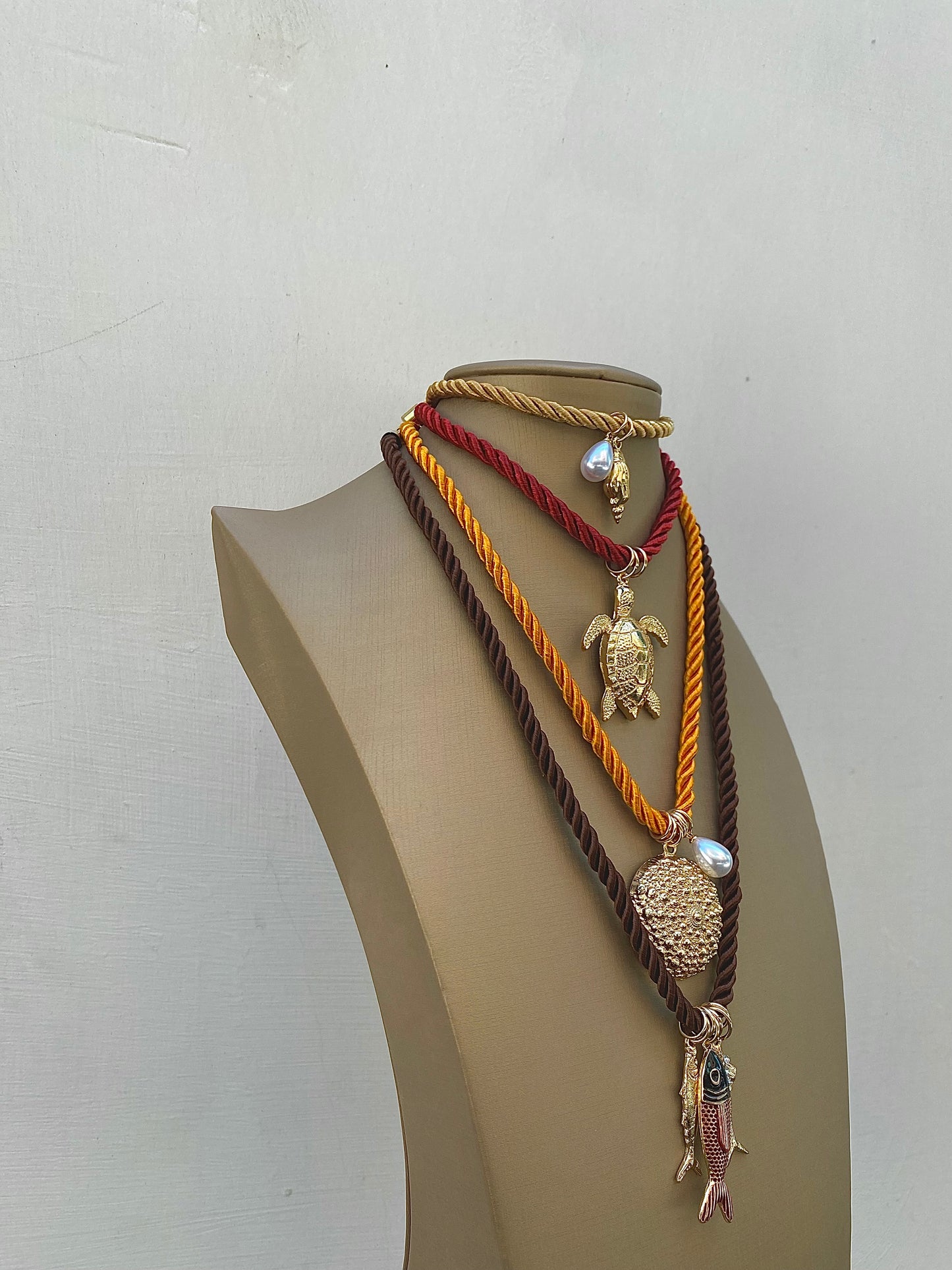 Collana Aureca