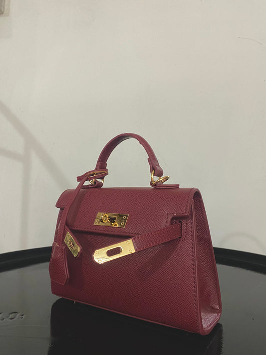 Kelly Mini
