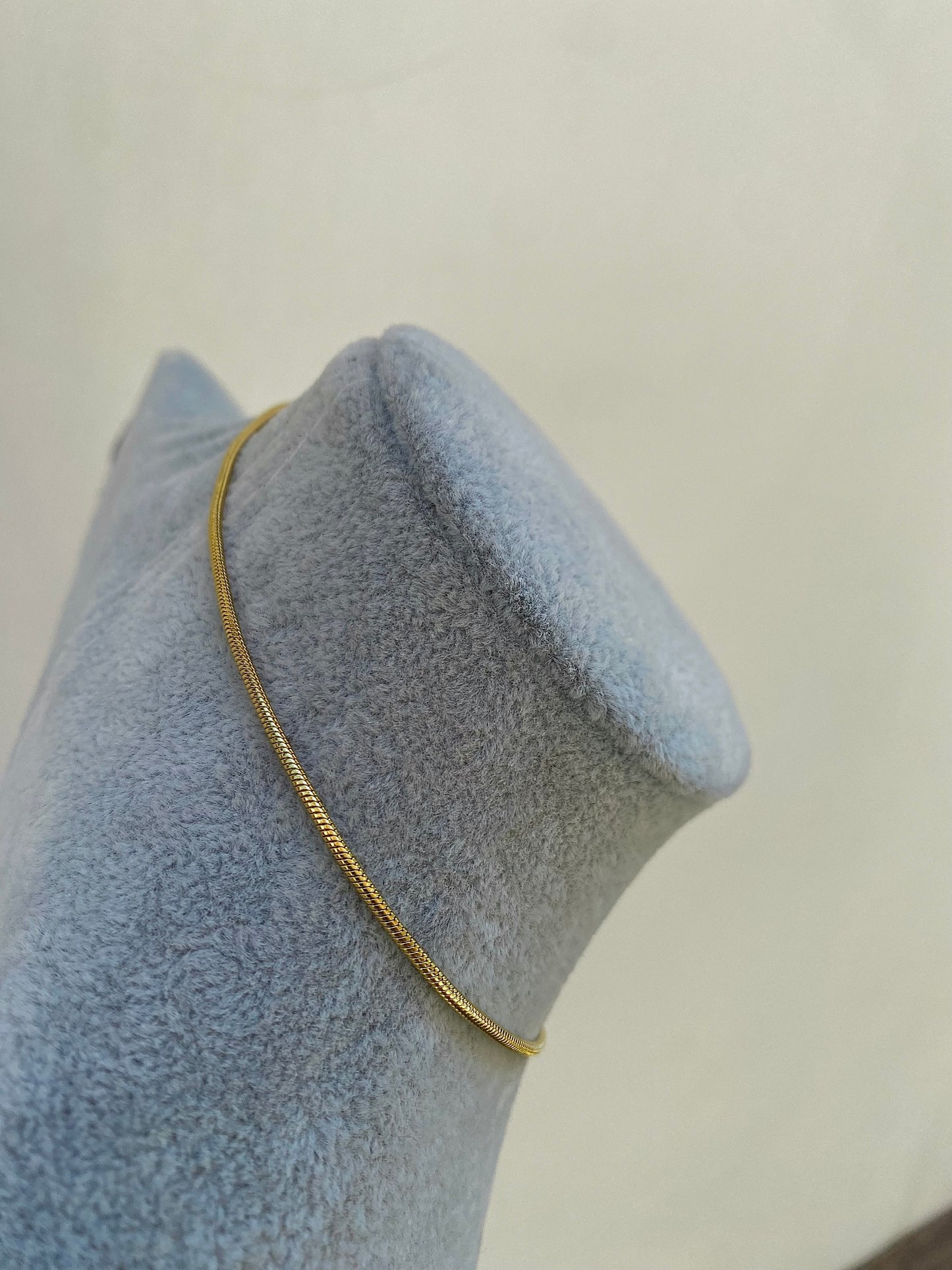 Choker Saliscendi