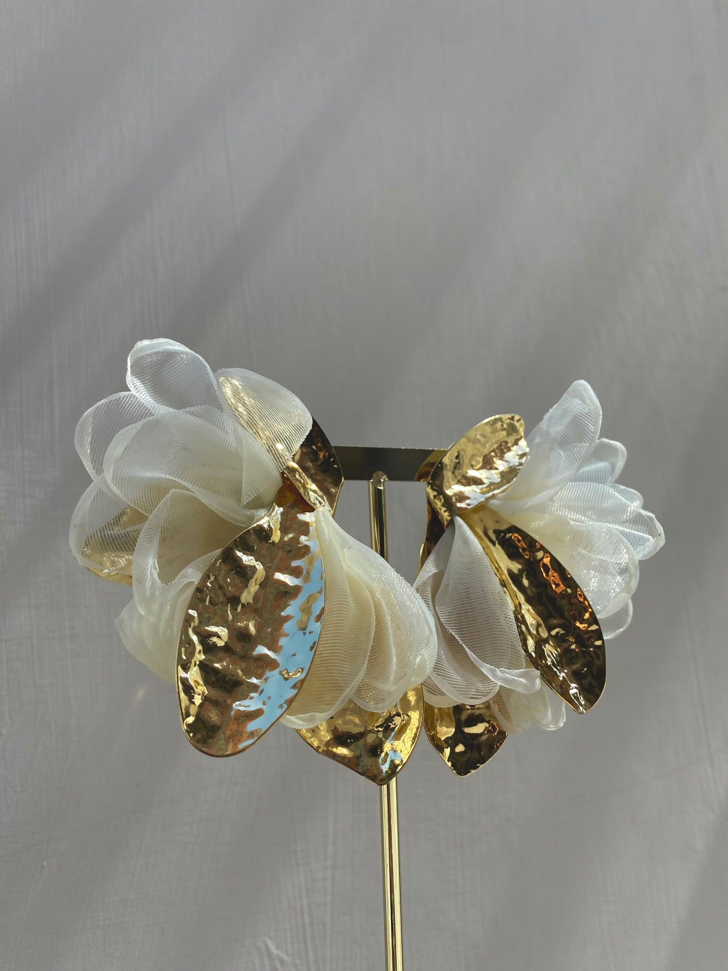 Orecchino Tulle