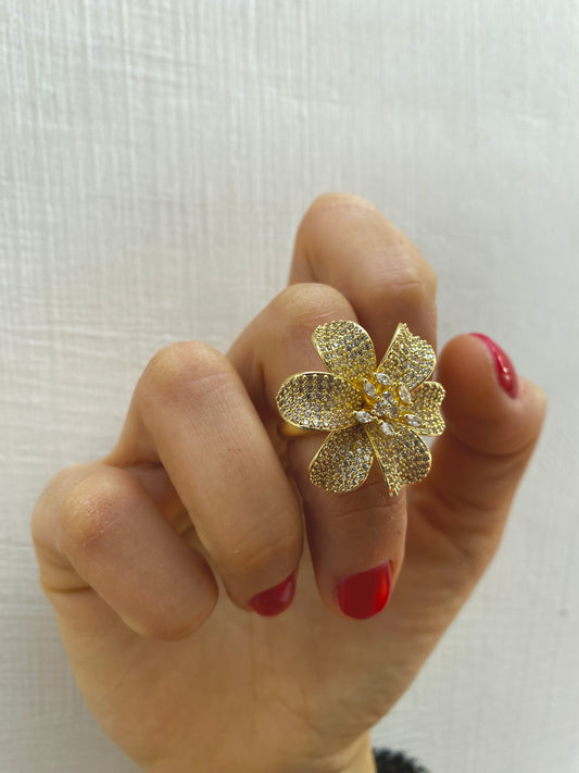 Anello Bloom Royale
