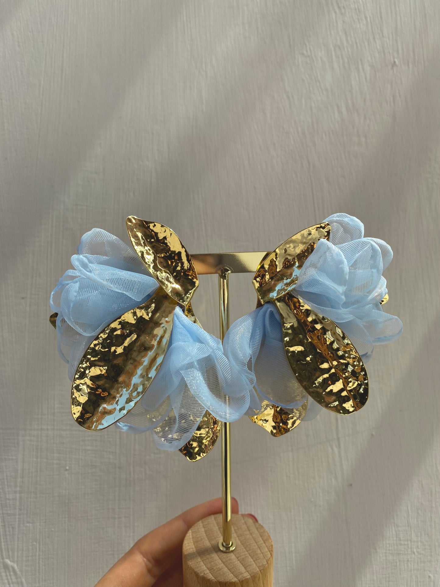 Orecchino Tulle