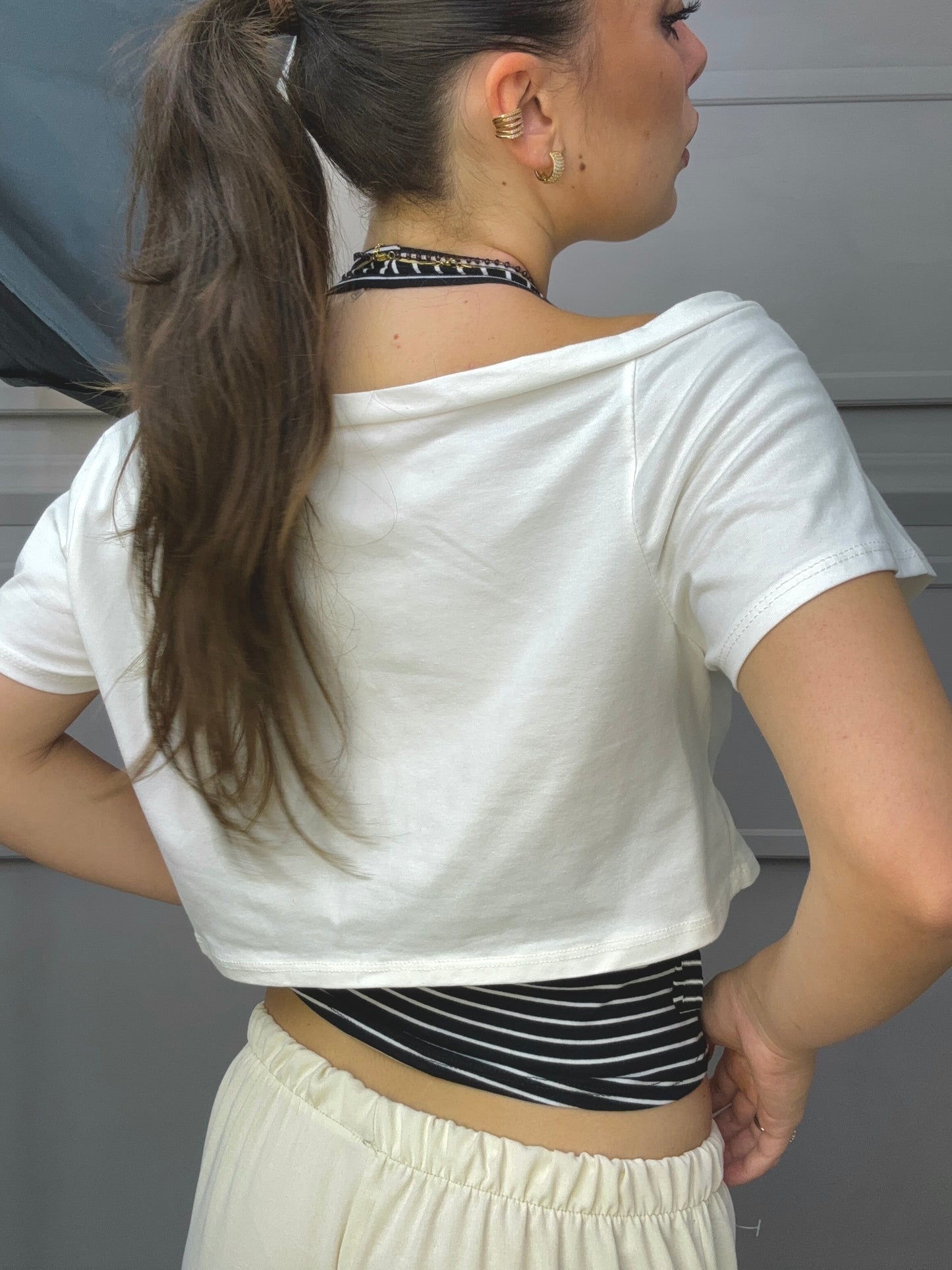 Crop T-Shirt con top rigato
