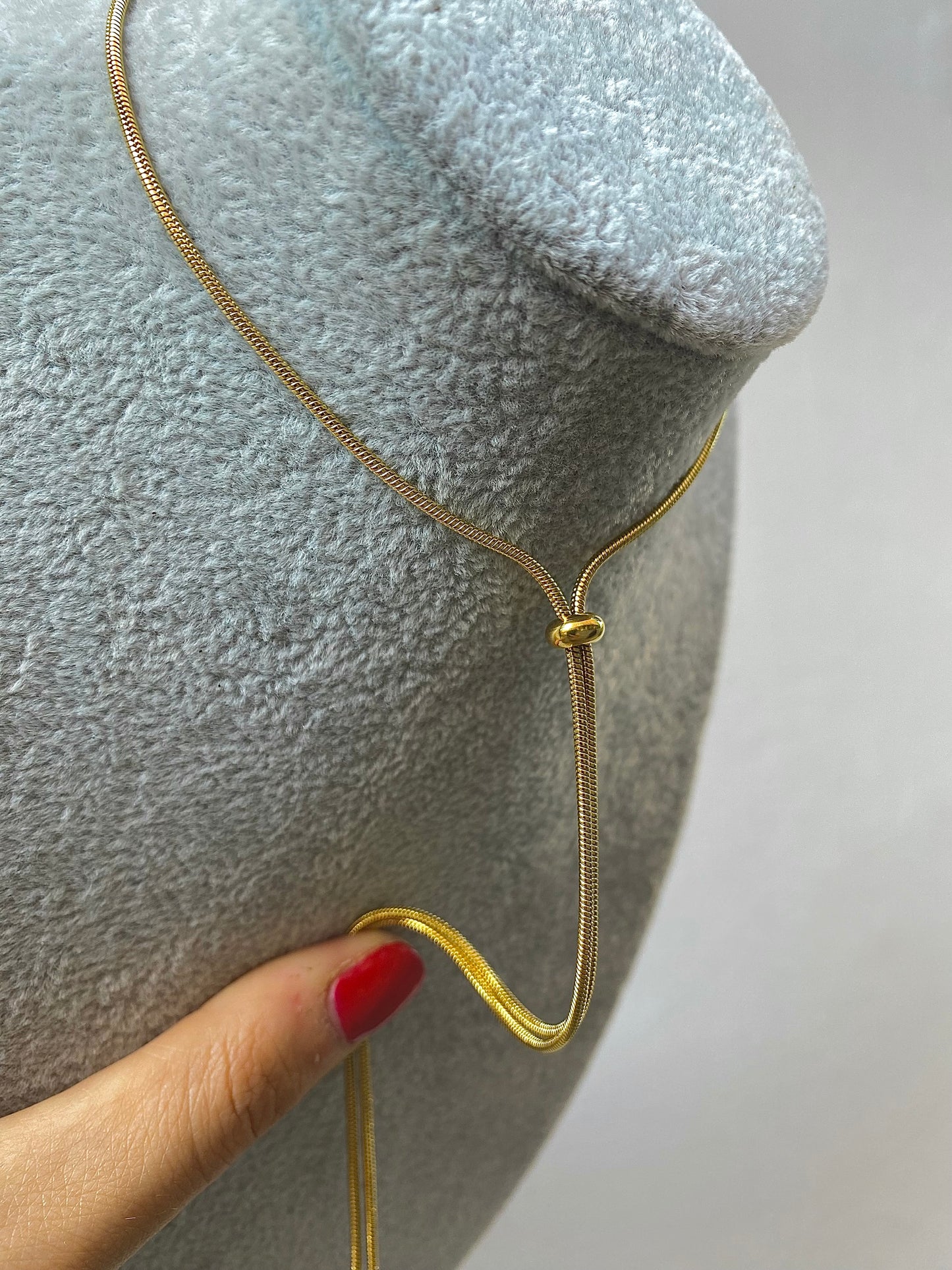 Choker Saliscendi